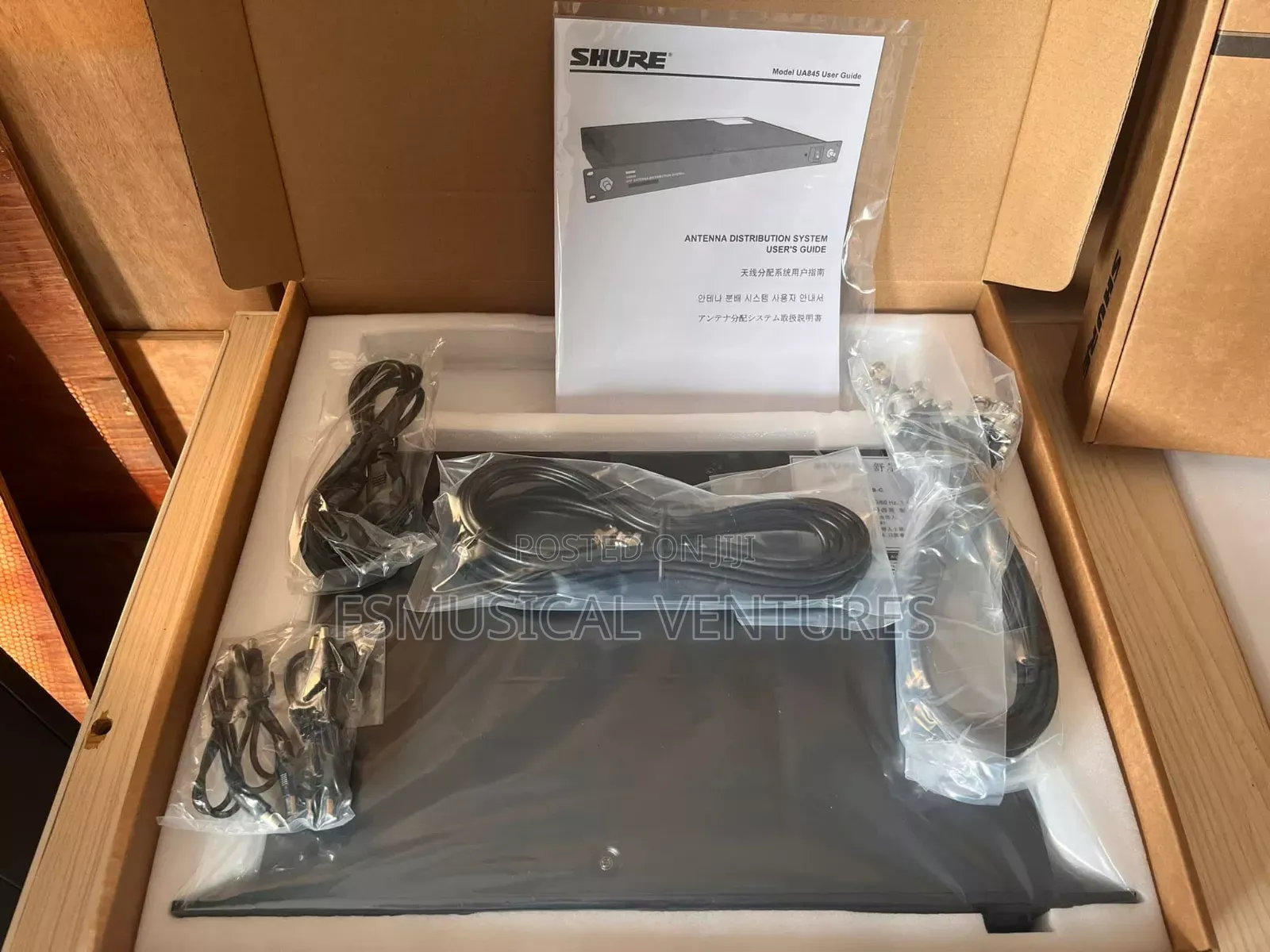 Shure Ua845uwb Ultra-Wide Band Antenna and Power Distribution System