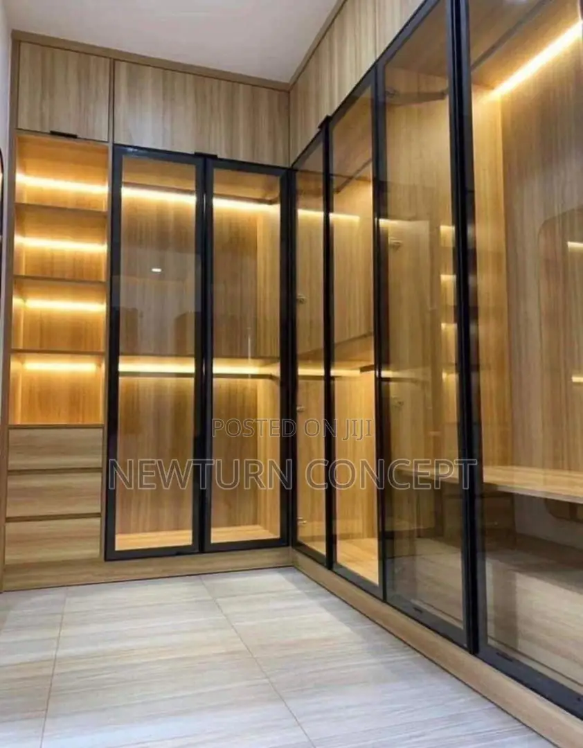 Latest Design and Quality Six Doors Glass Wardrobe