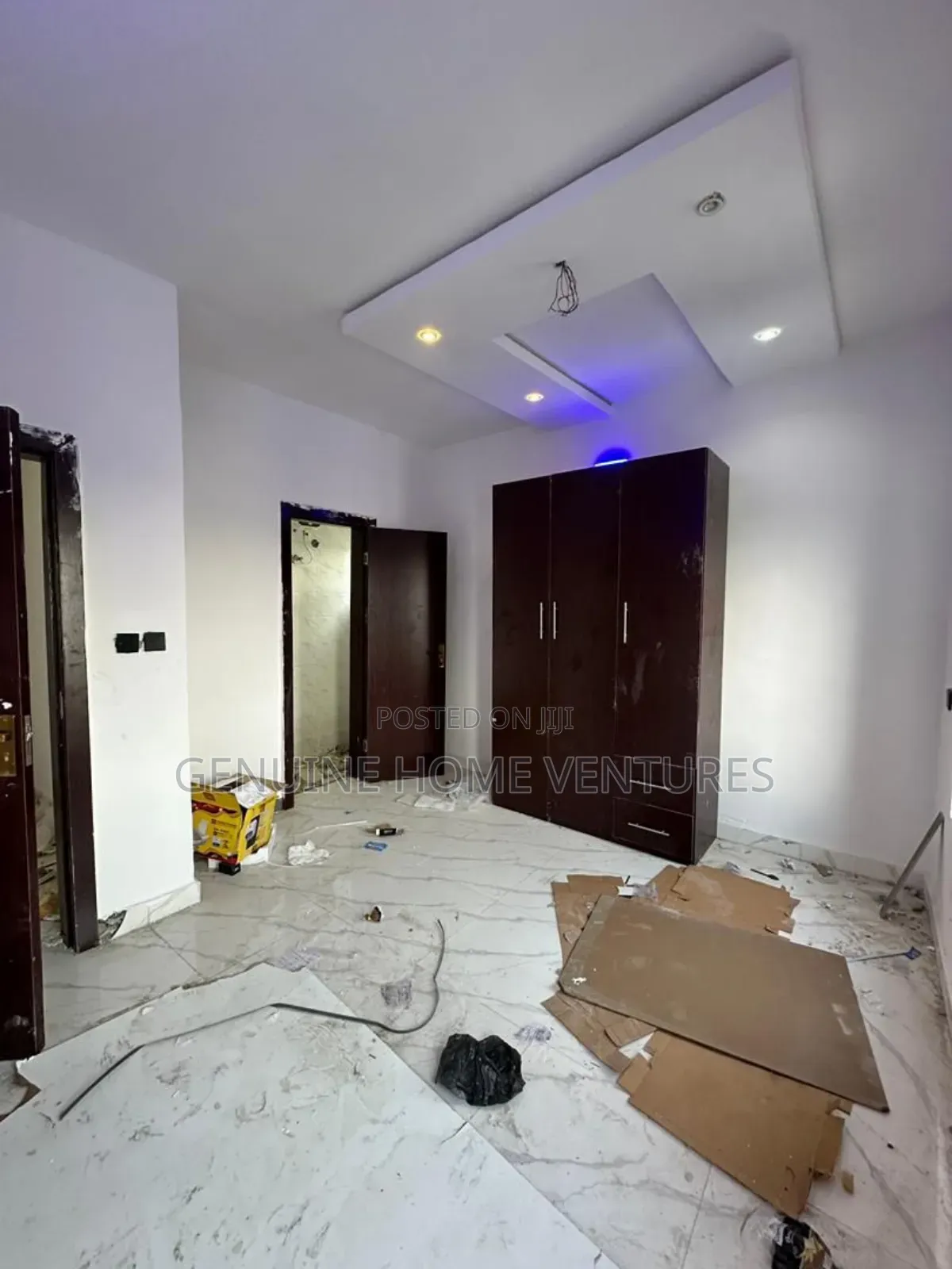 2bdrm Apartment in Ajah, Off Lekki-Epe Expressway for sale