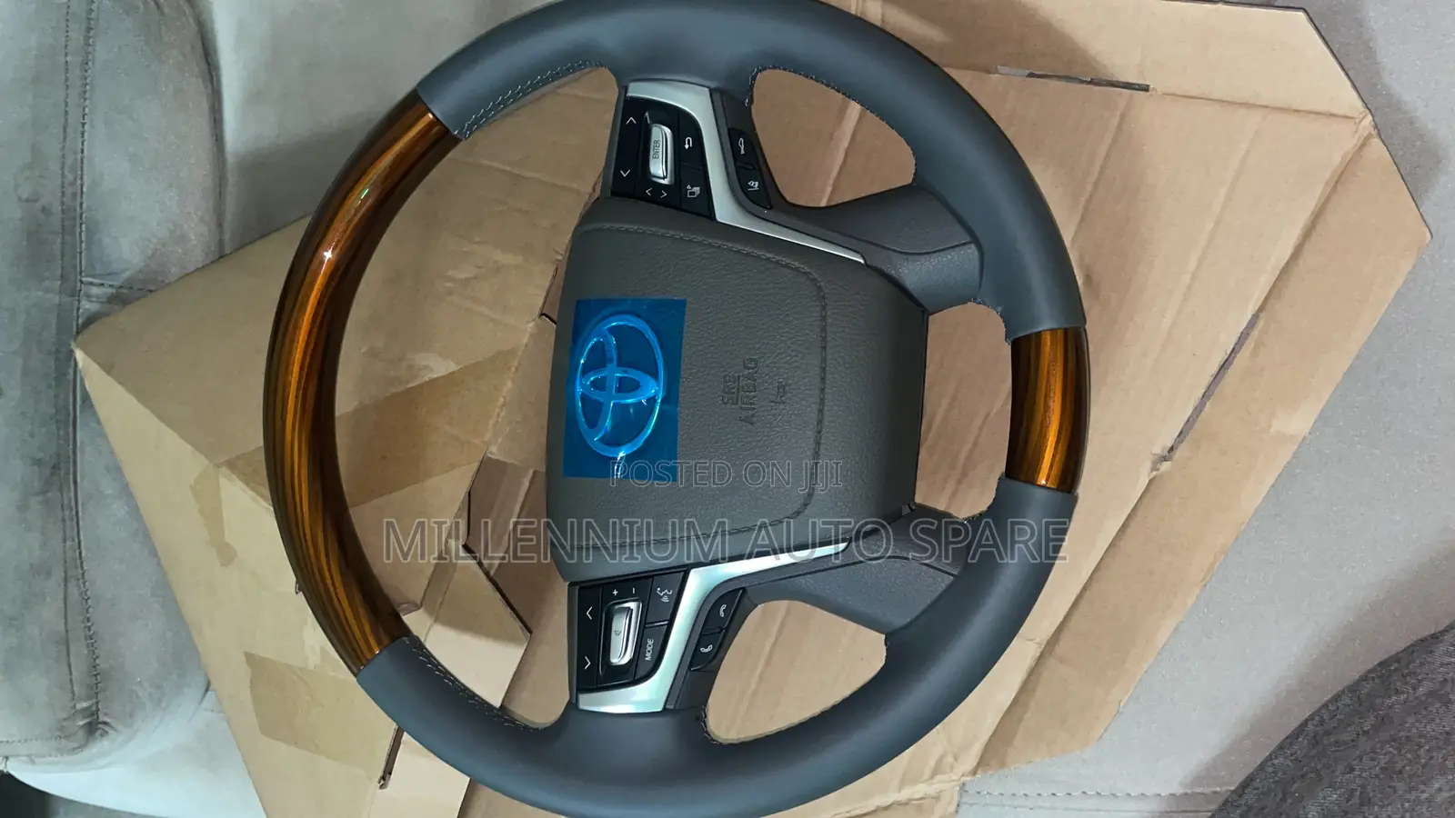Steering Wheel for Toyota Land Cruiser, Prado, 4runner, Tundra Tacoma