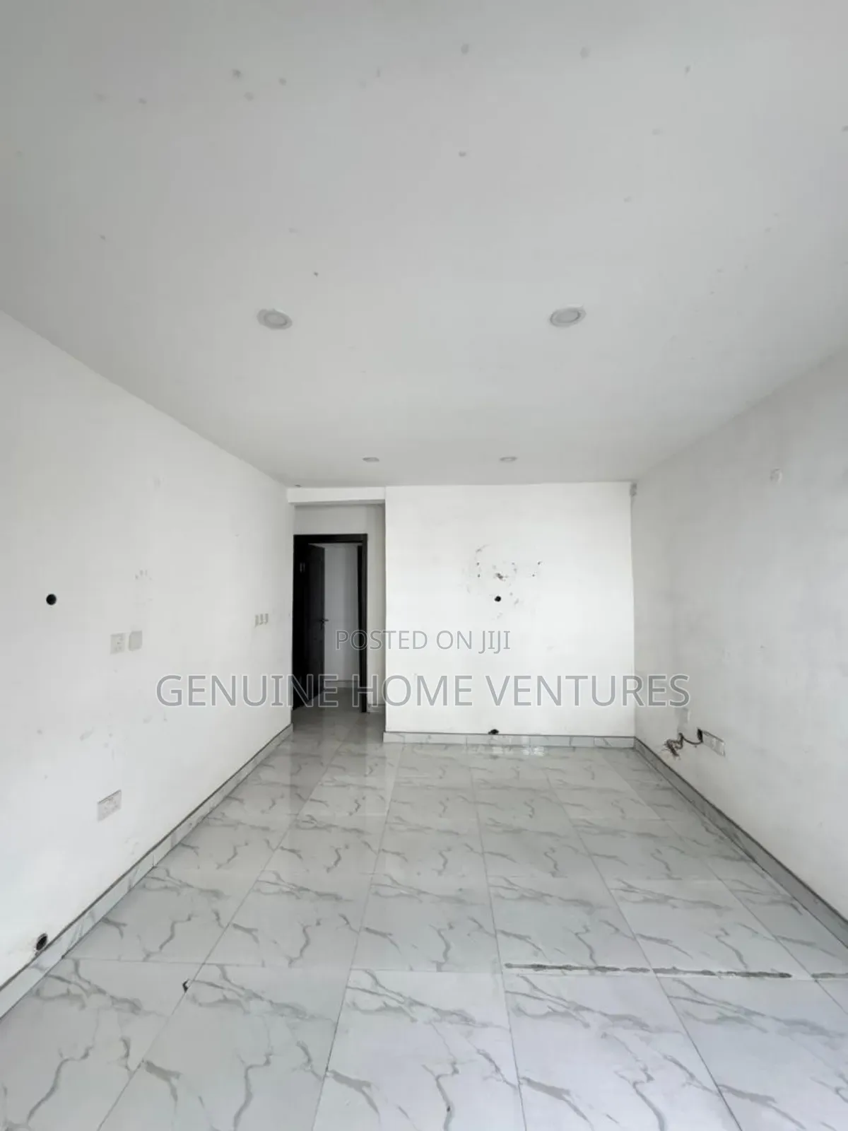 4bdrm Duplex in Surulere for sale