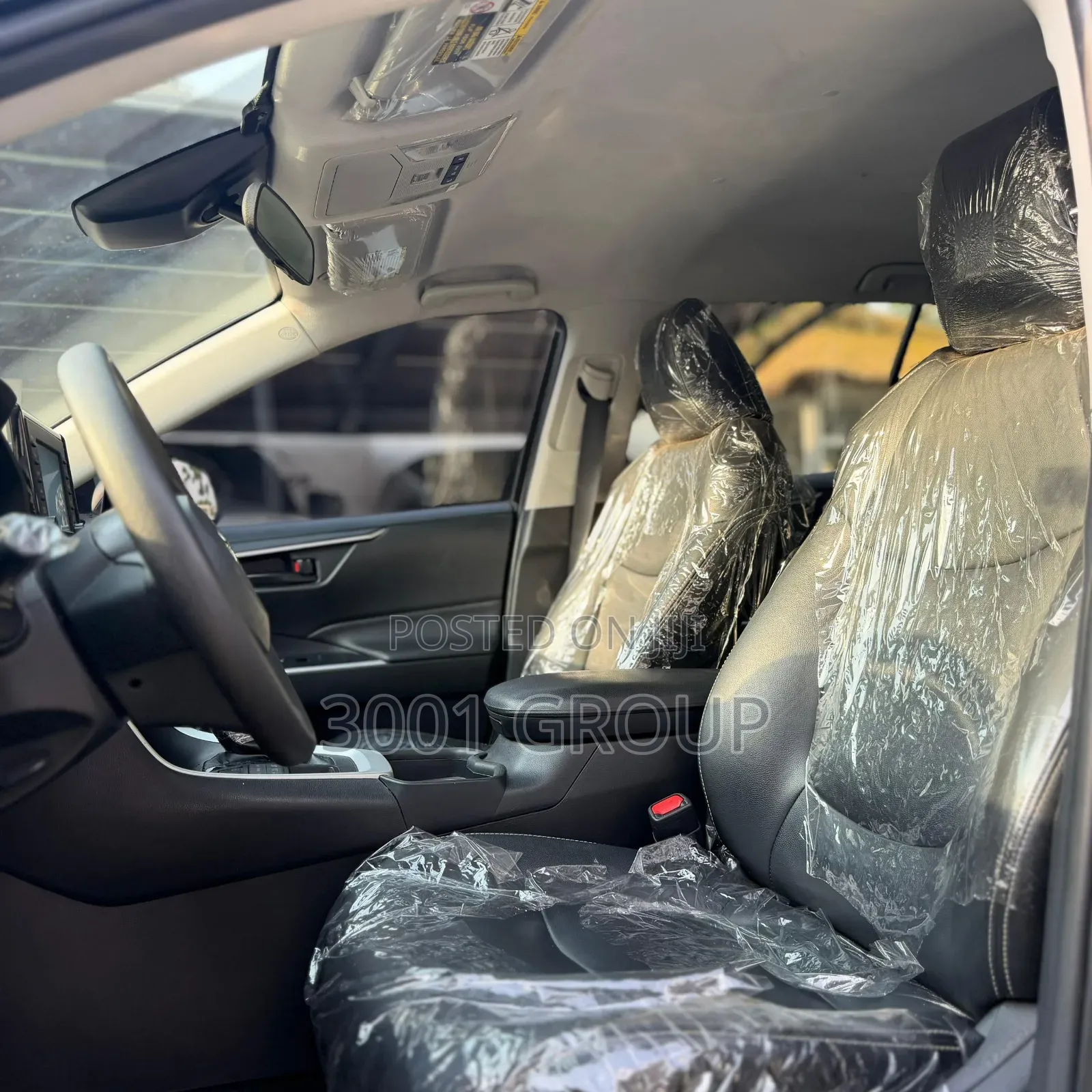 Toyota RAV4 LE 2021 Black