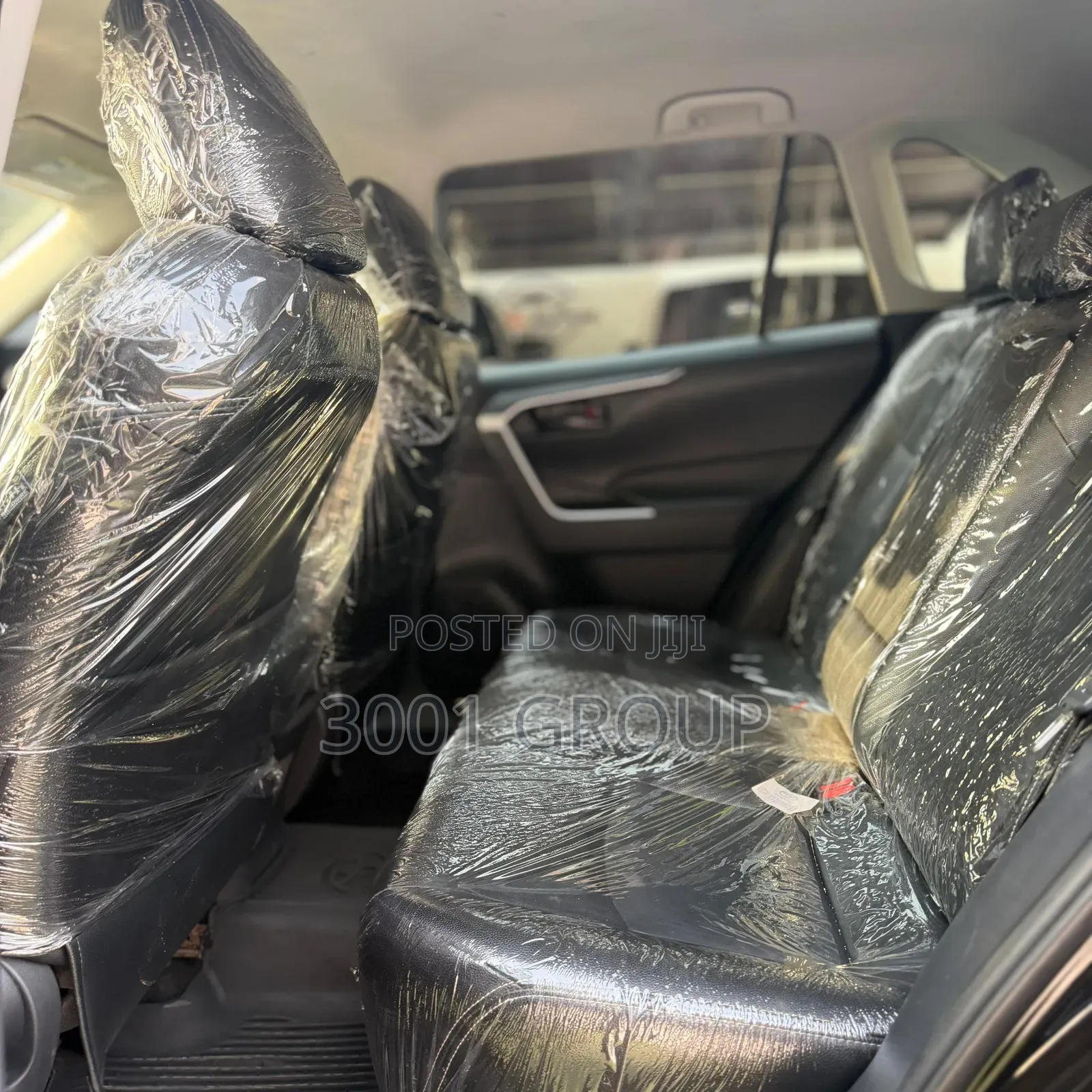 Toyota RAV4 LE 2021 Black