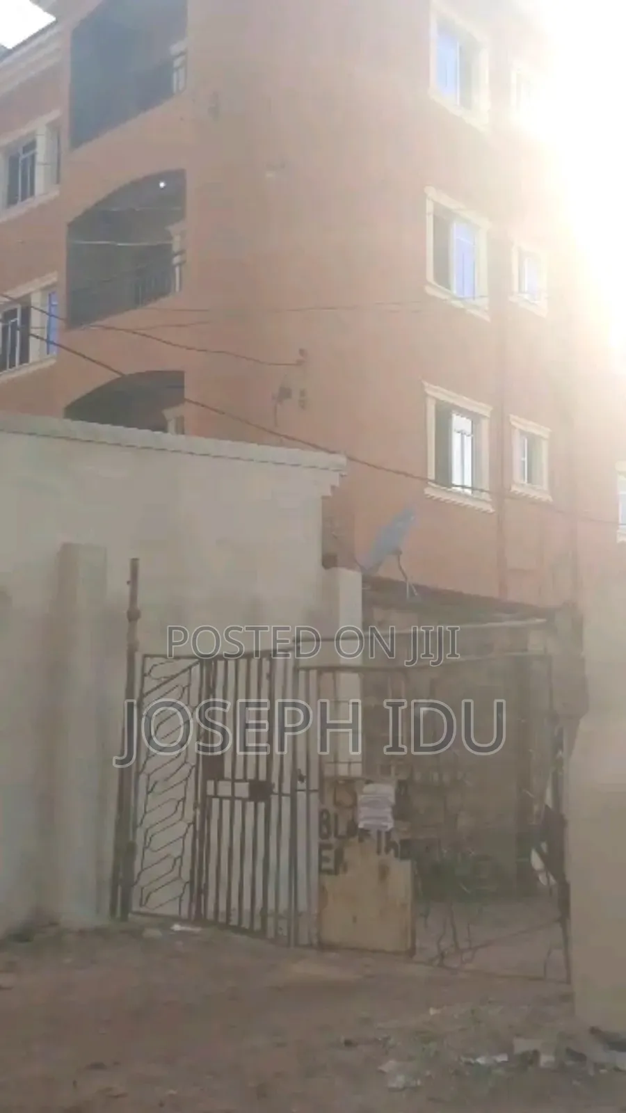 3bdrm Apartment in Udo Club Ebony Paint, Enugu for sale