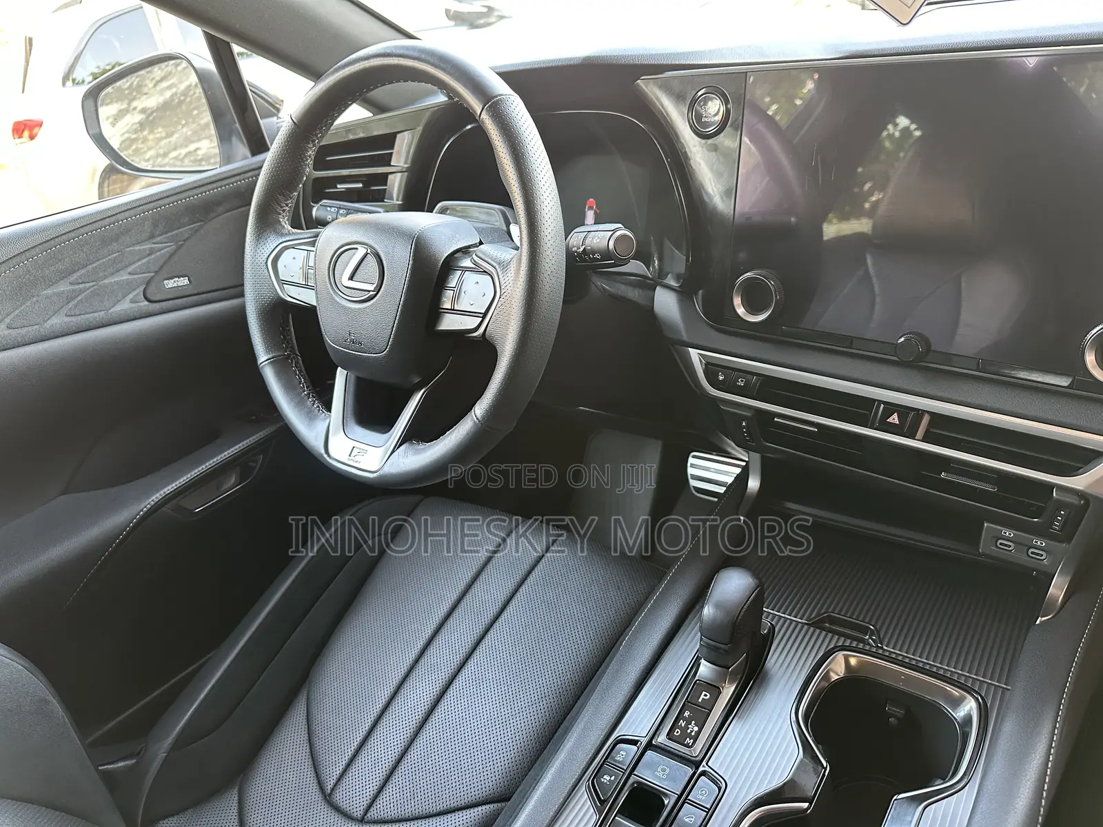Lexus RX 350 F SPORT AWD 2024 White
