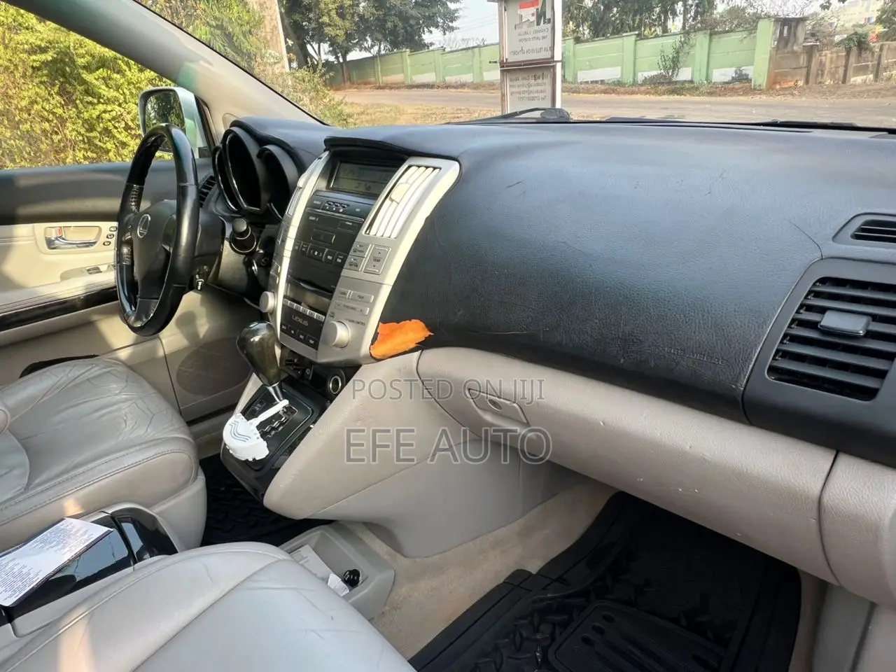 Lexus RX 350 2011 Gold