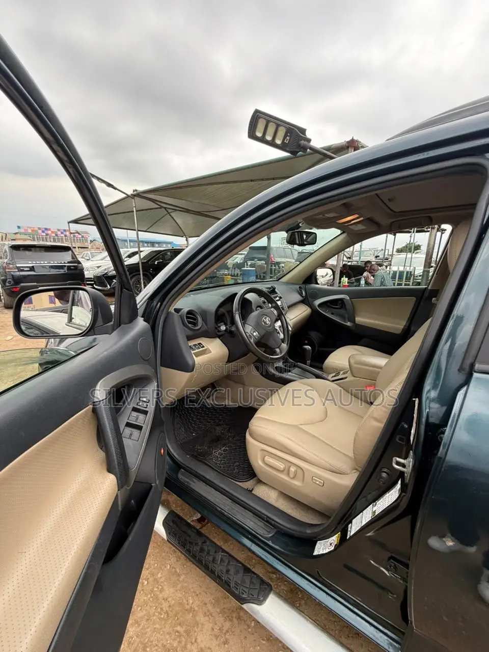Toyota RAV4 2009 Green