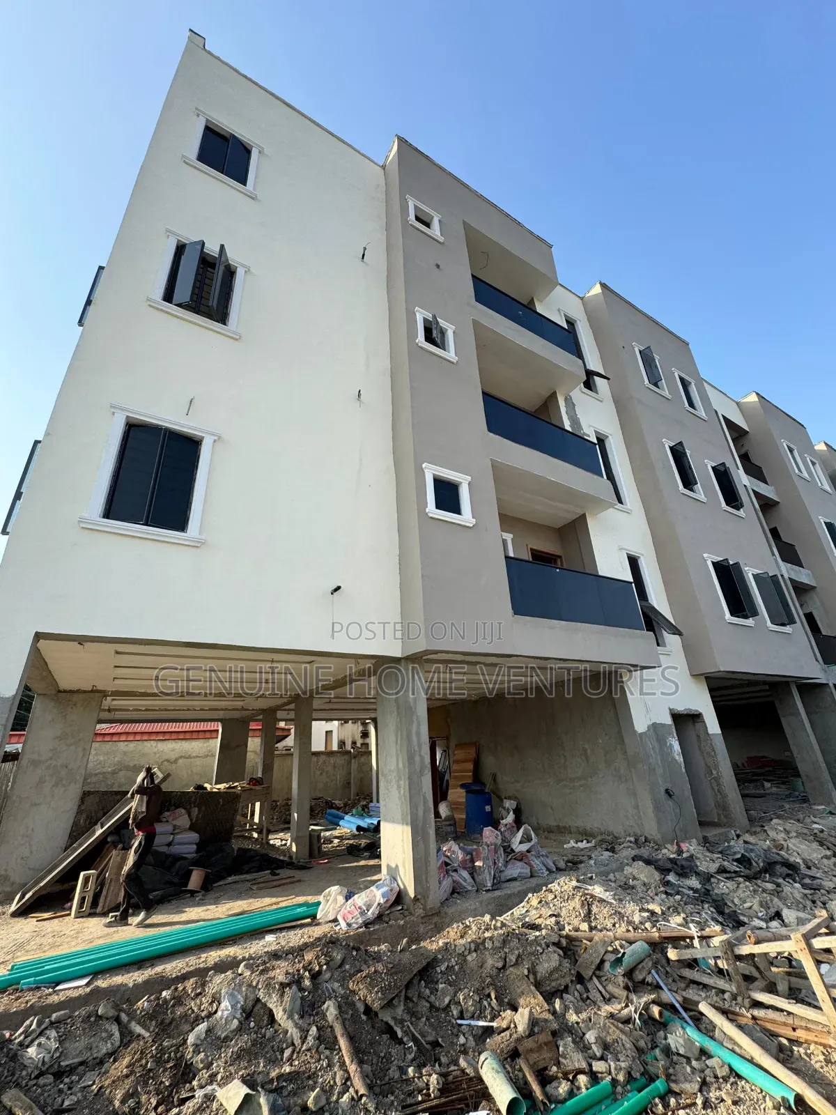 2bdrm Apartment in Yaba for sale