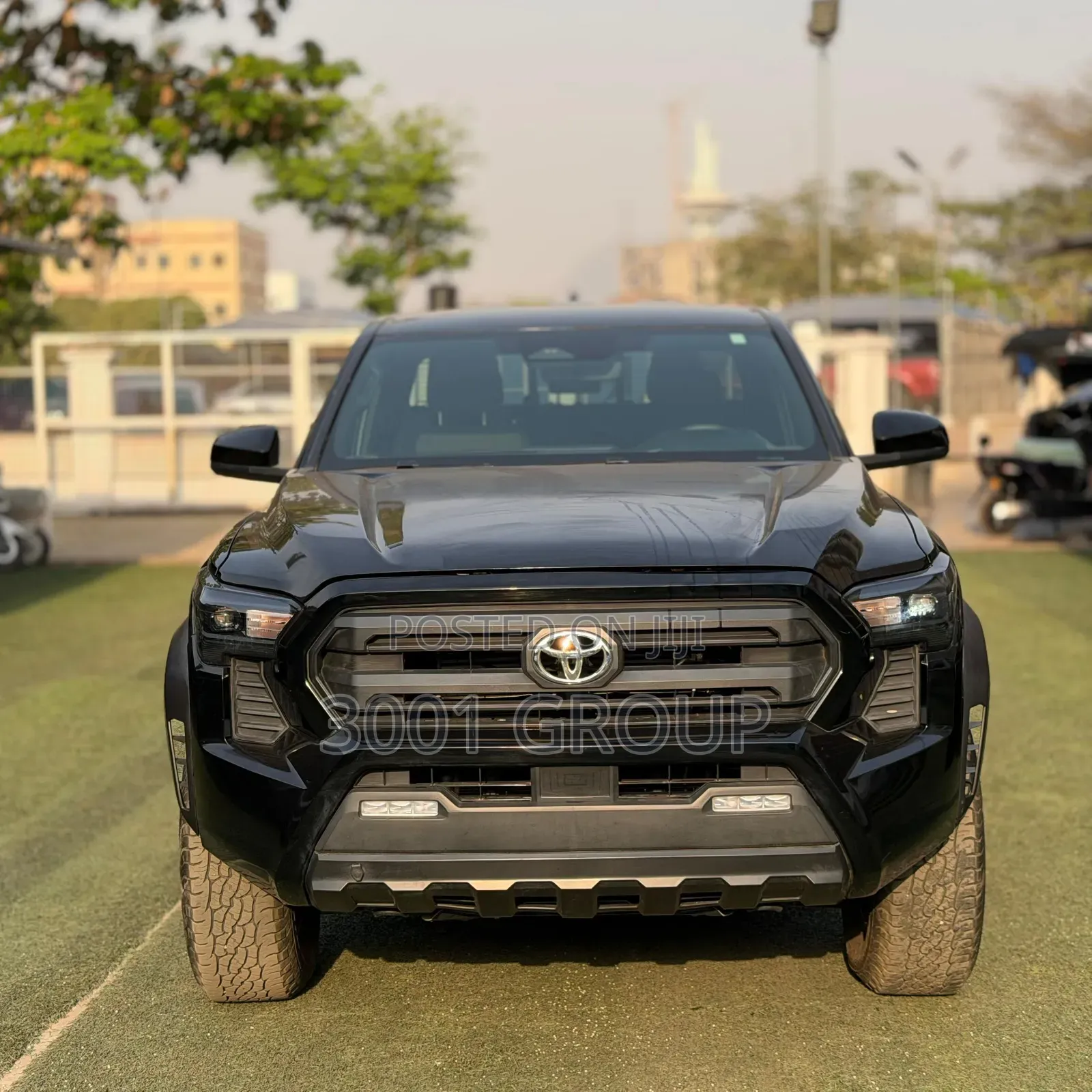 Toyota Tacoma 2024 Black