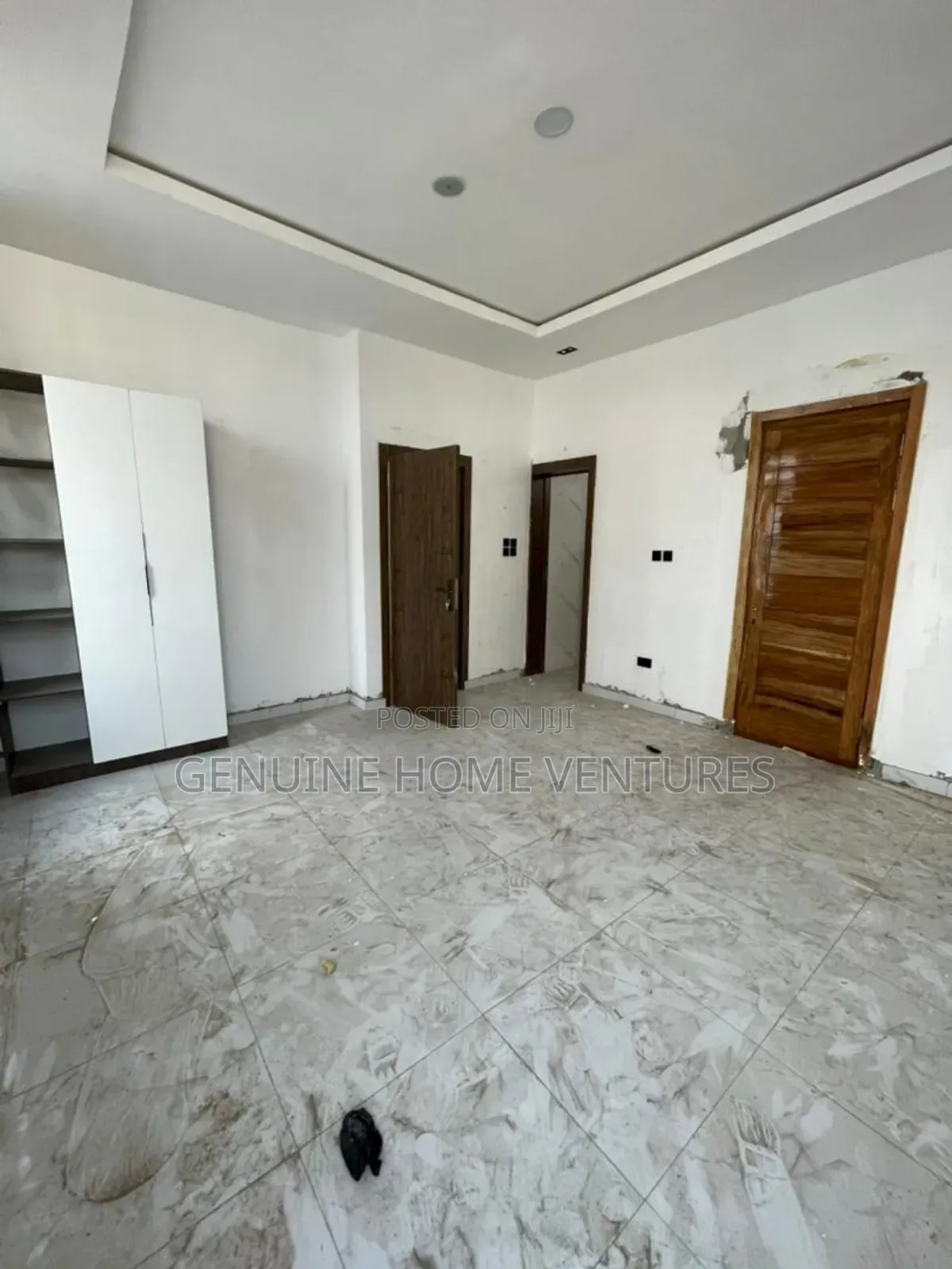 5bdrm Duplex in Chevron Lekki for sale
