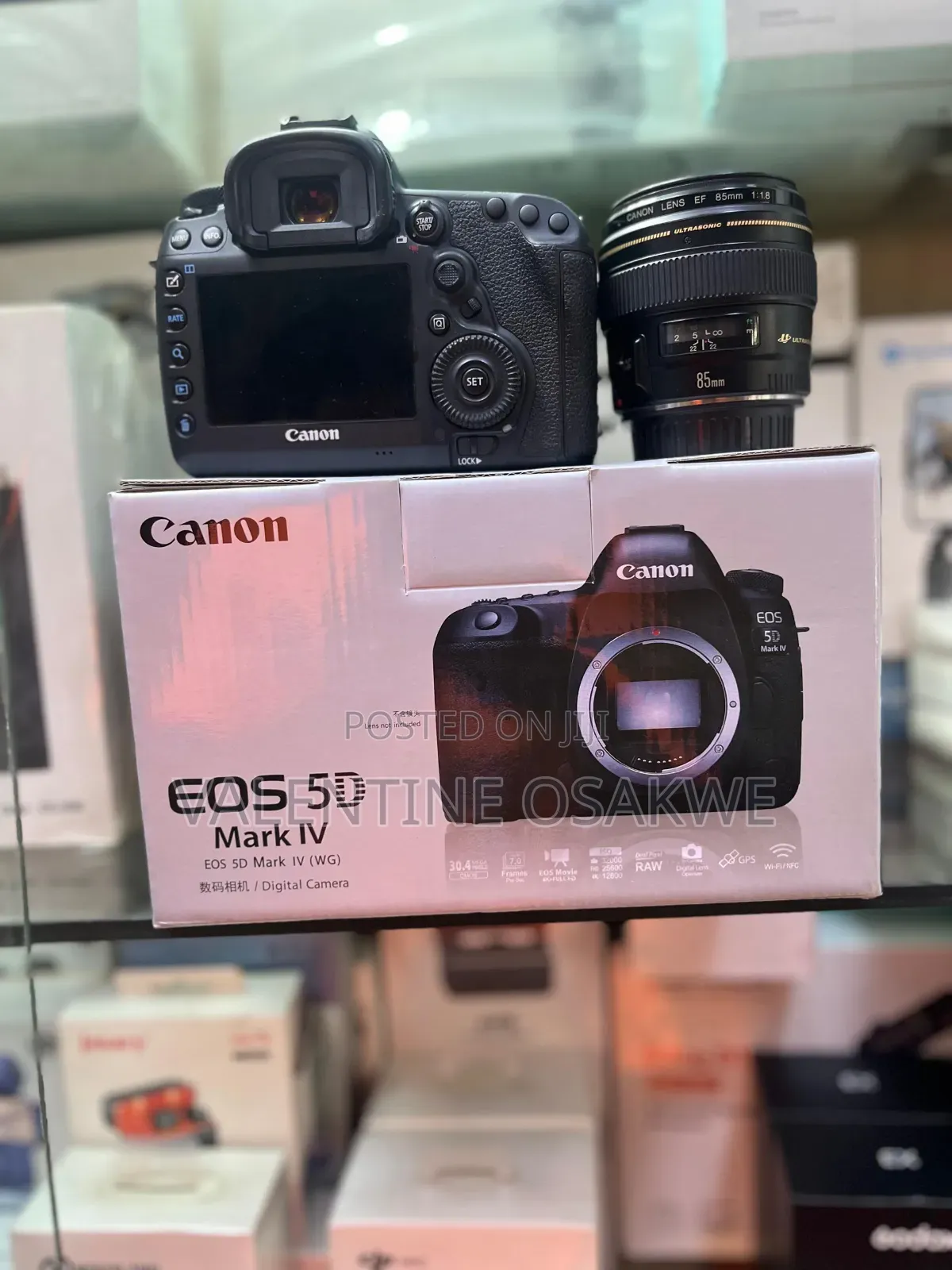 Canon 5d Mark Iv With Lens 85mm