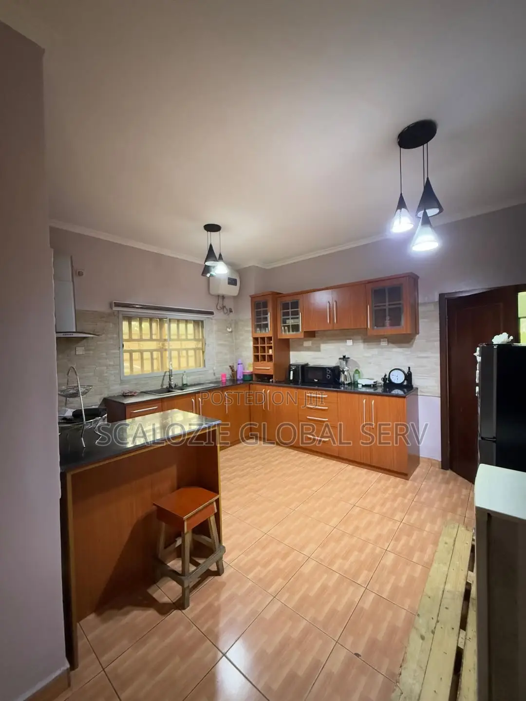 4bdrm Duplex in Trinity Garden for sale