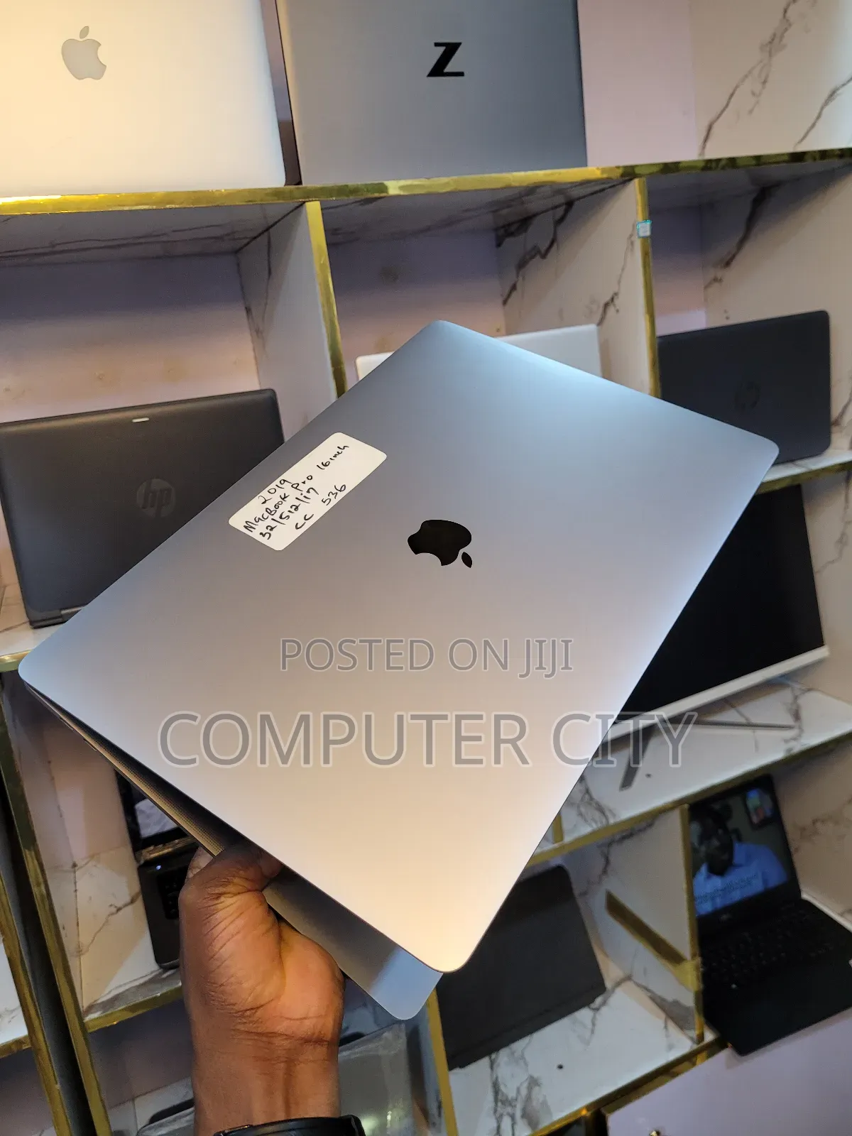 Laptop Apple MacBook Pro 2019 32GB Intel Core i7 SSD 512GB