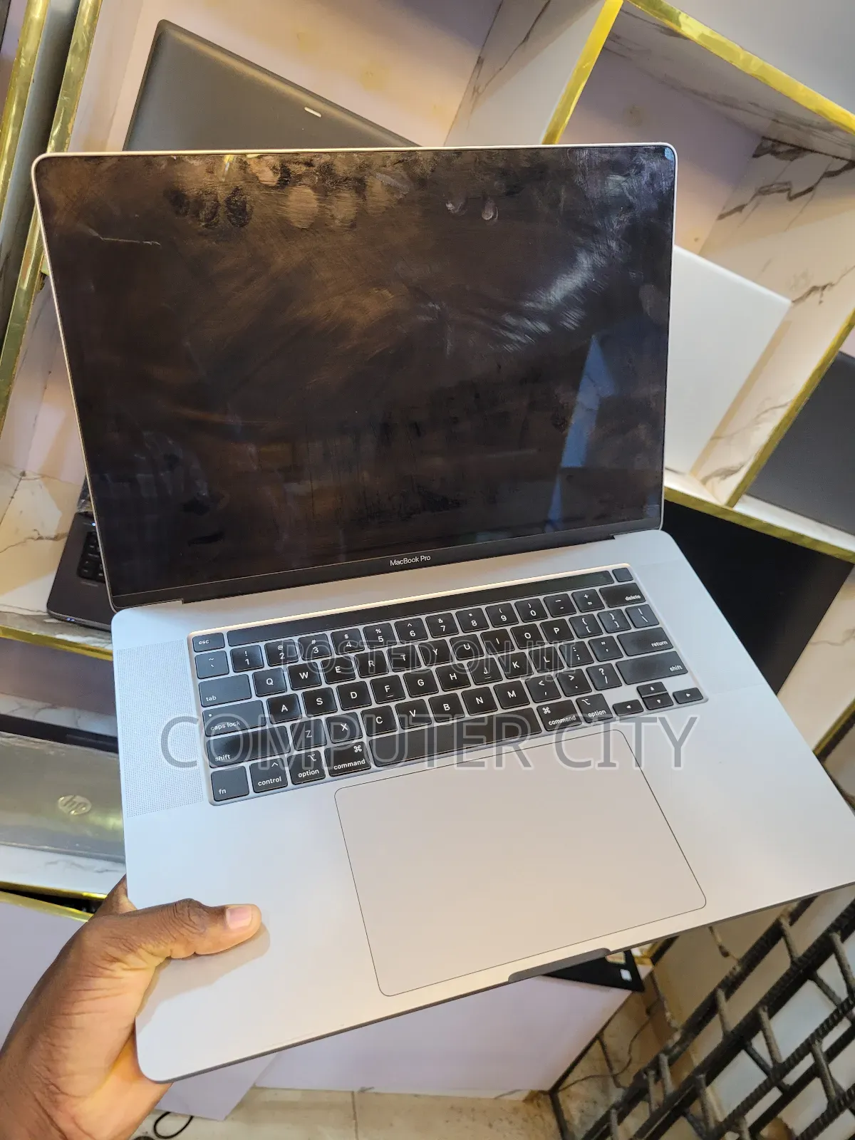 Laptop Apple MacBook Pro 2019 32GB Intel Core i7 SSD 512GB