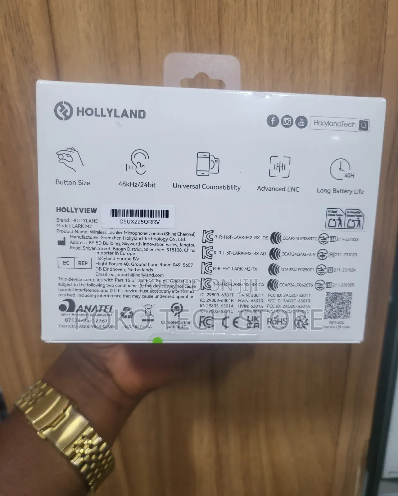 Hollyland Lark M2 Wireless Lavalier Microphone System.
