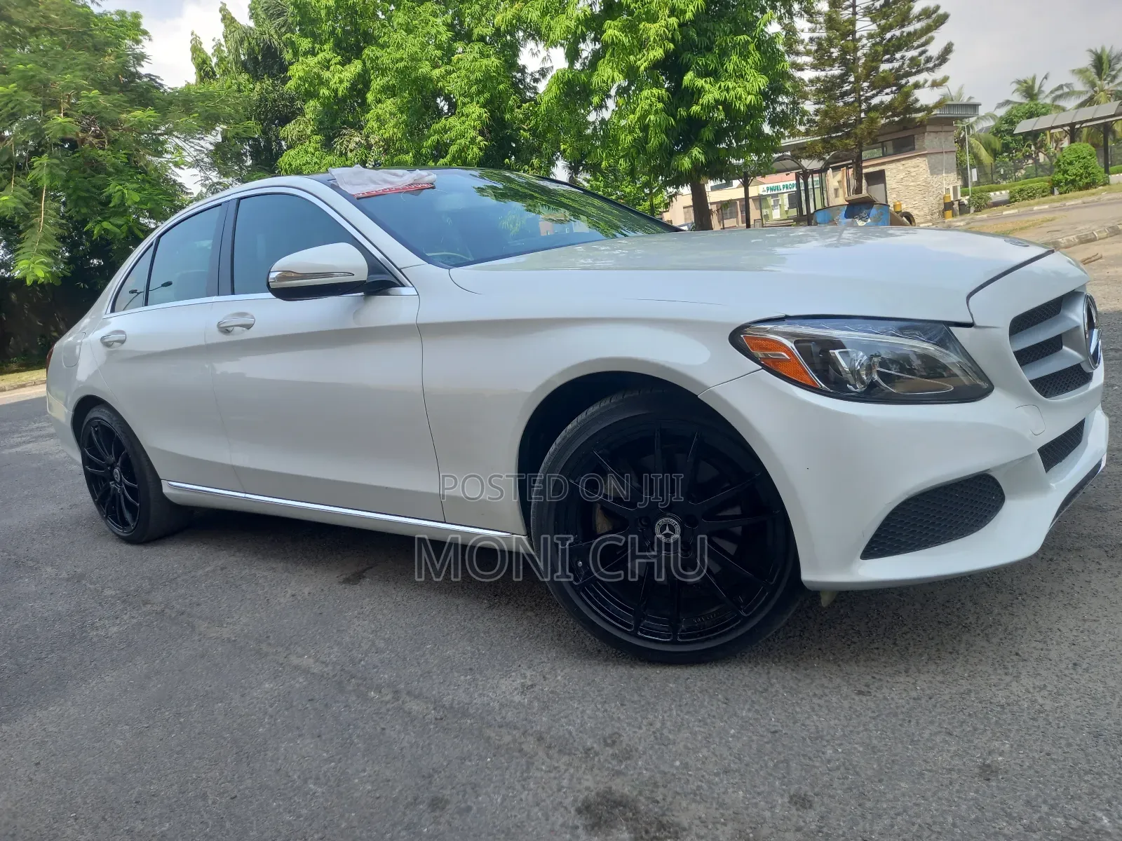 Mercedes-Benz C300 2016 White