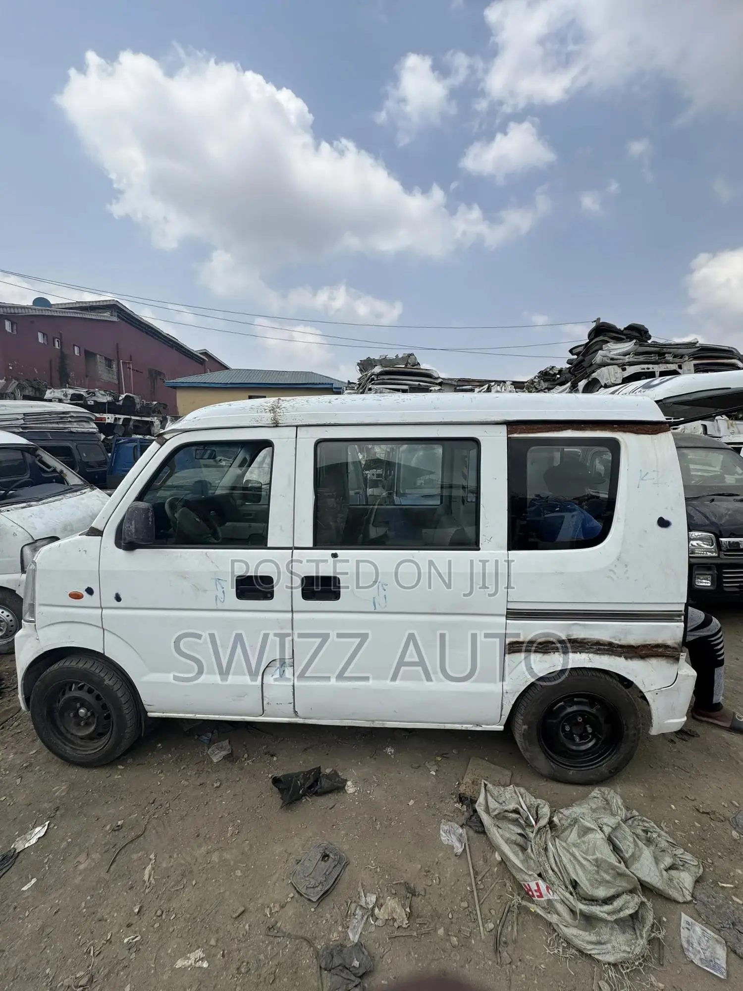 Suzuki Every 2010 White