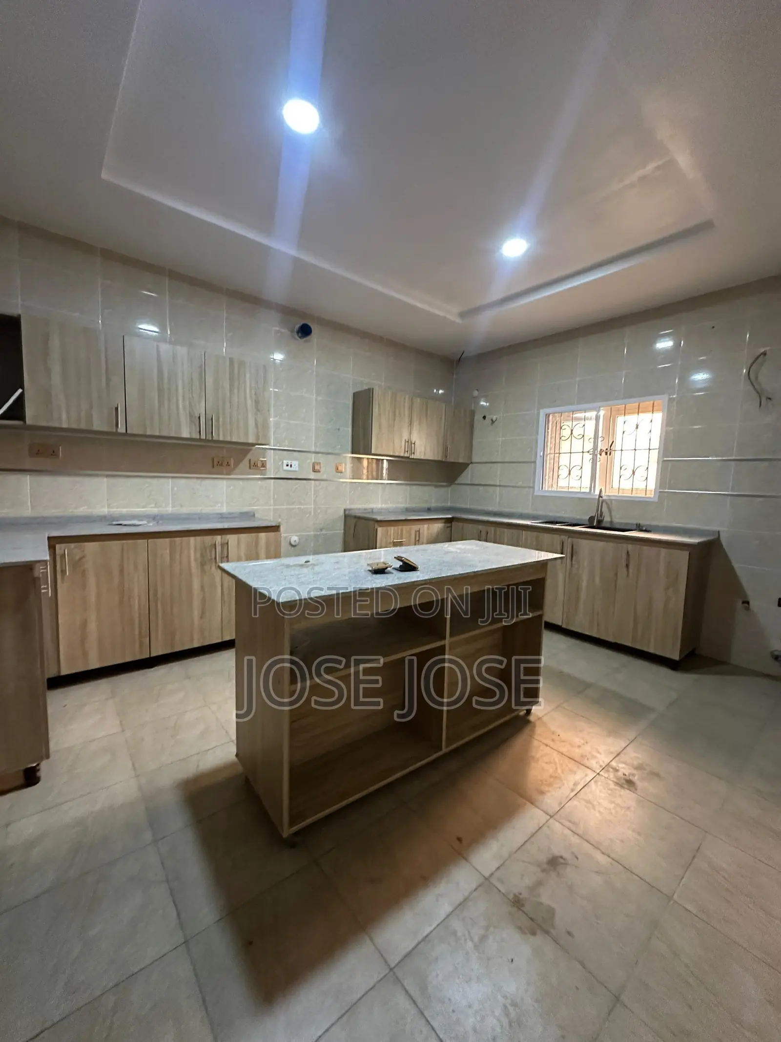 Furnished 7bdrm Duplex in Ask, Katampe Extension for sale