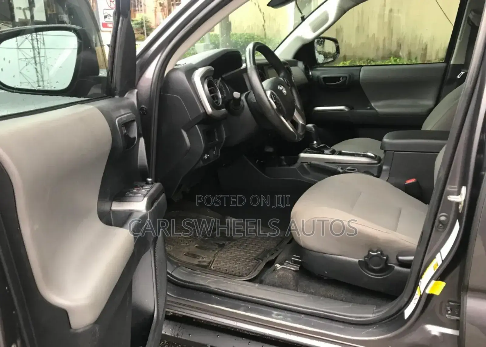 Toyota Tacoma 2019 Gray