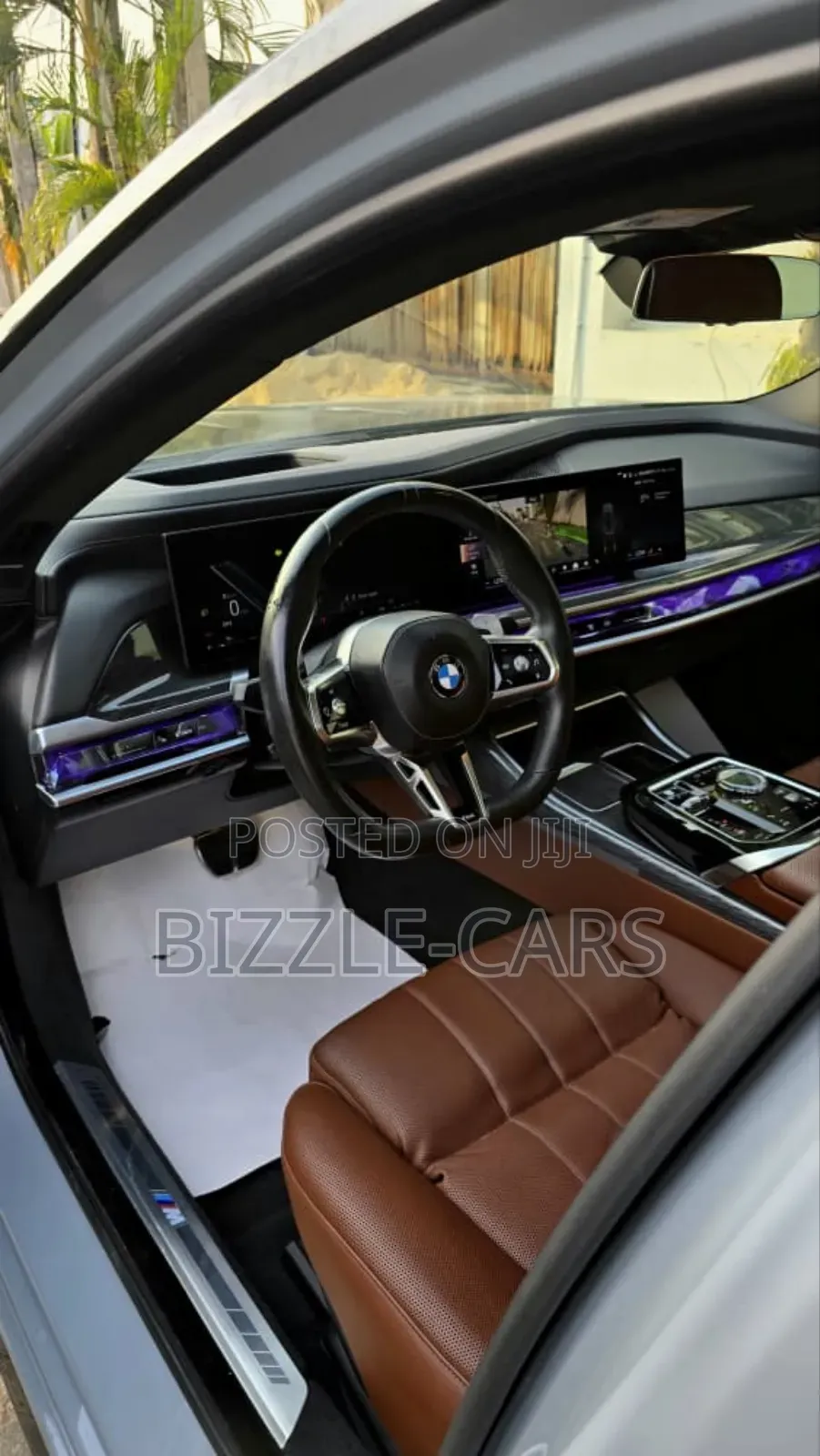 BMW 7 Series 760i xDrive AWD 2023 Silver