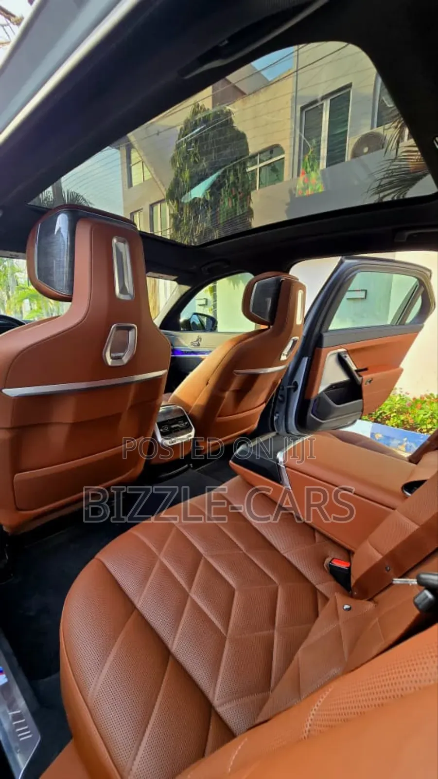 BMW 7 Series 760i xDrive AWD 2023 Silver