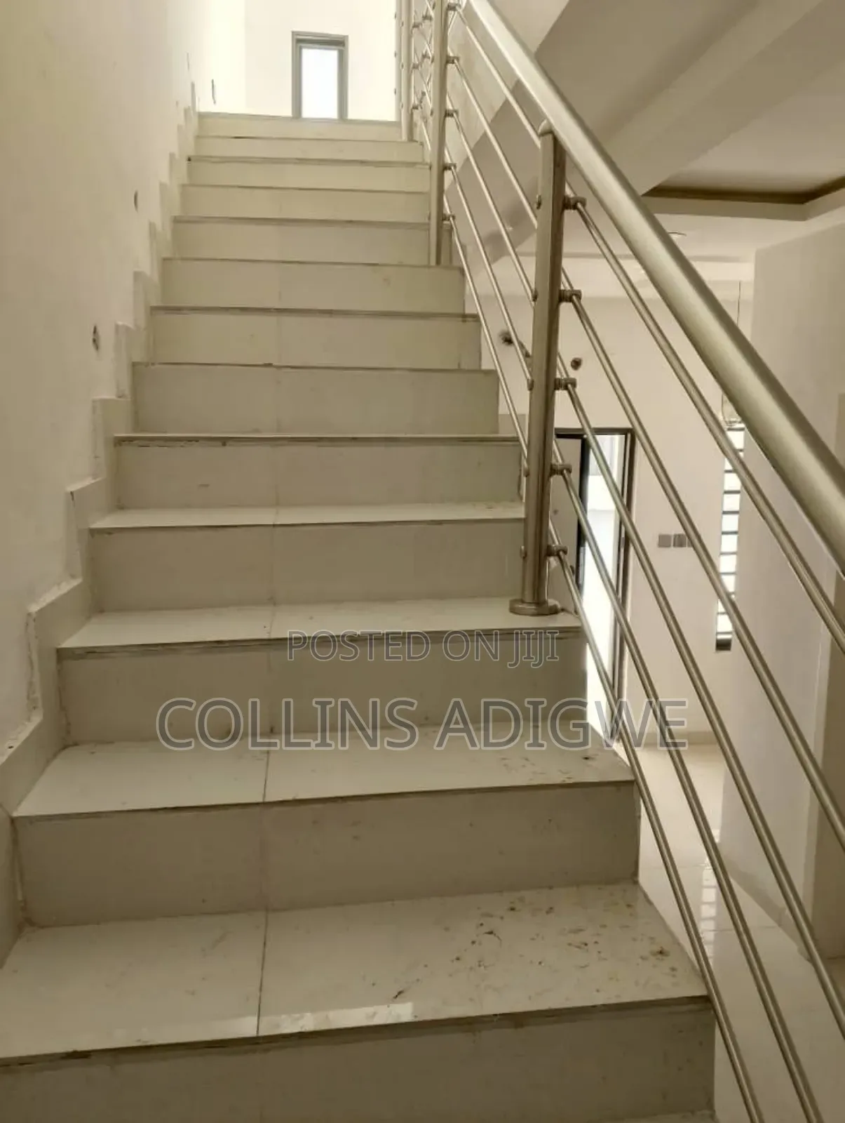 4bdrm Duplex in Orchid, Chevron for sale