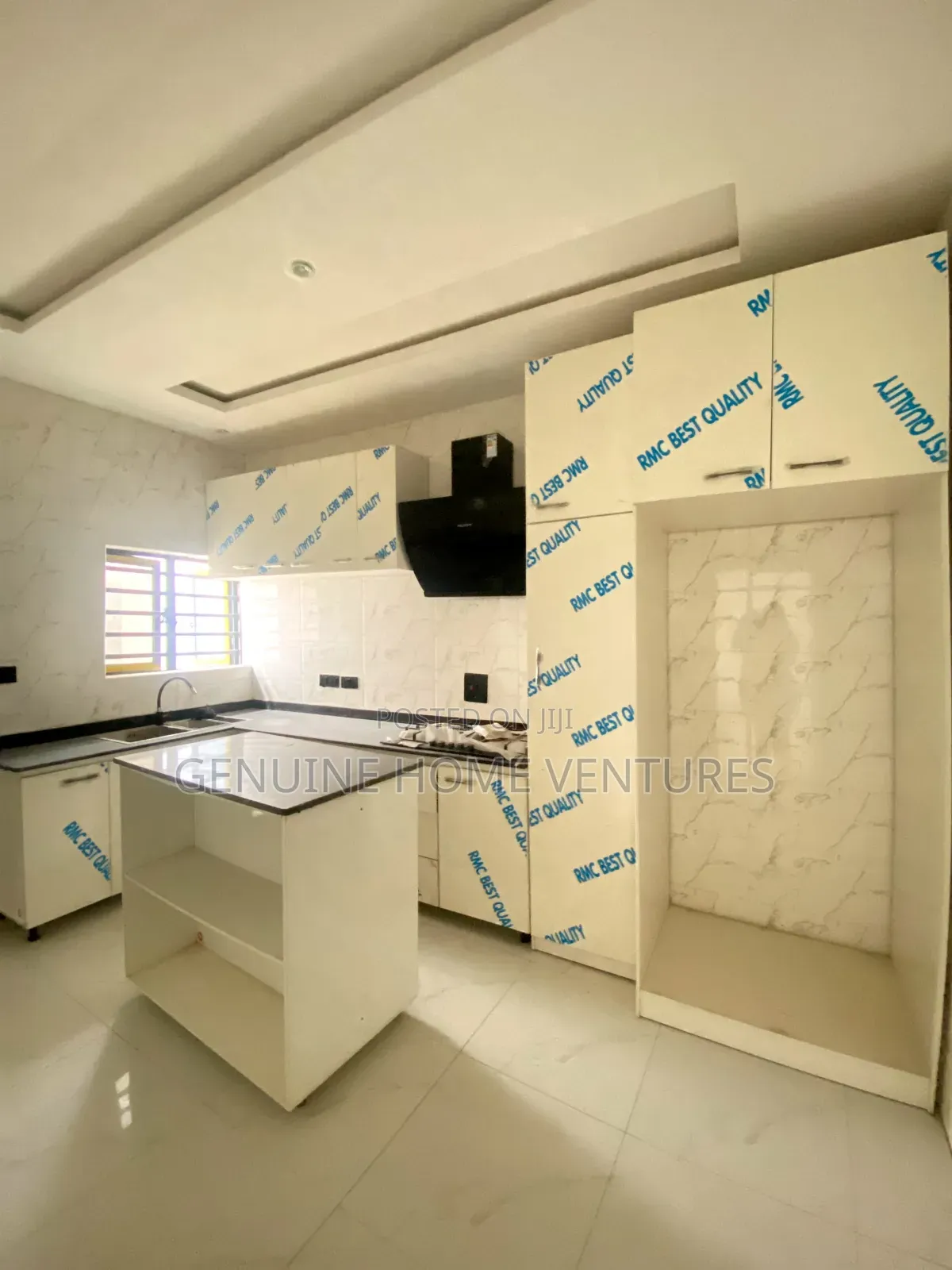 4bdrm Duplex in Olokonla for rent
