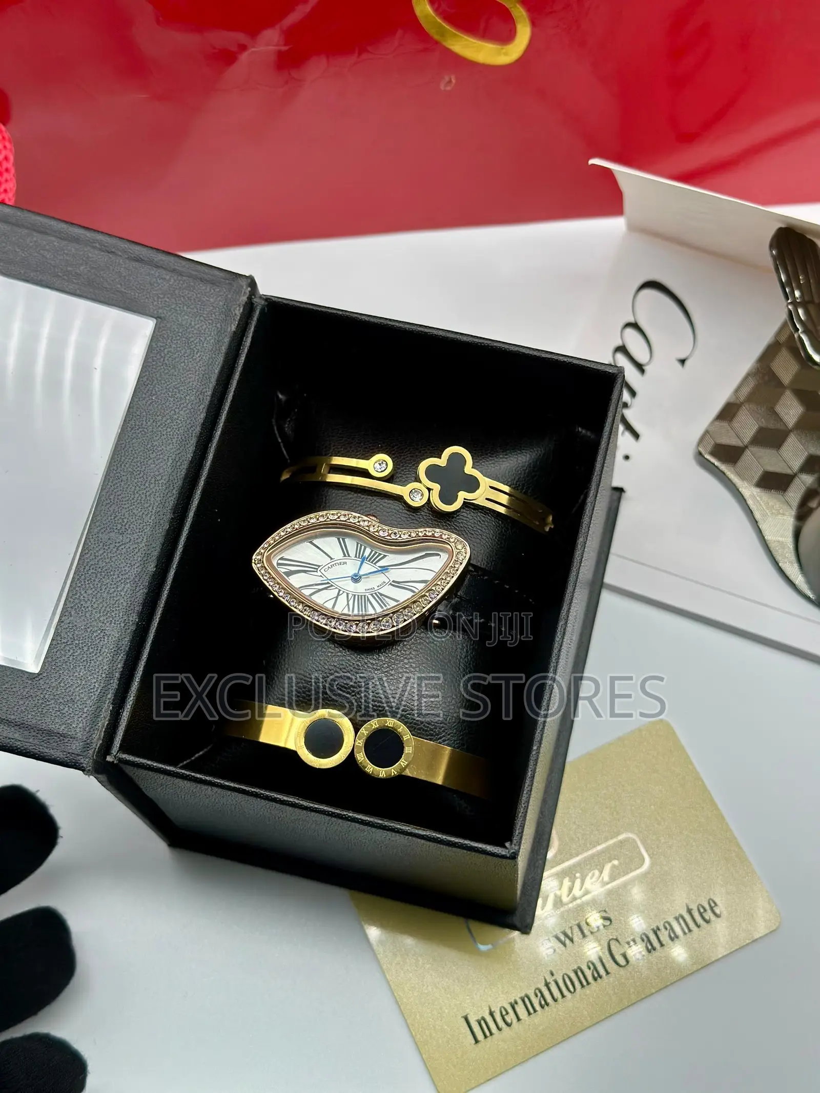 Cartier Ladies Watch Bracelet Set