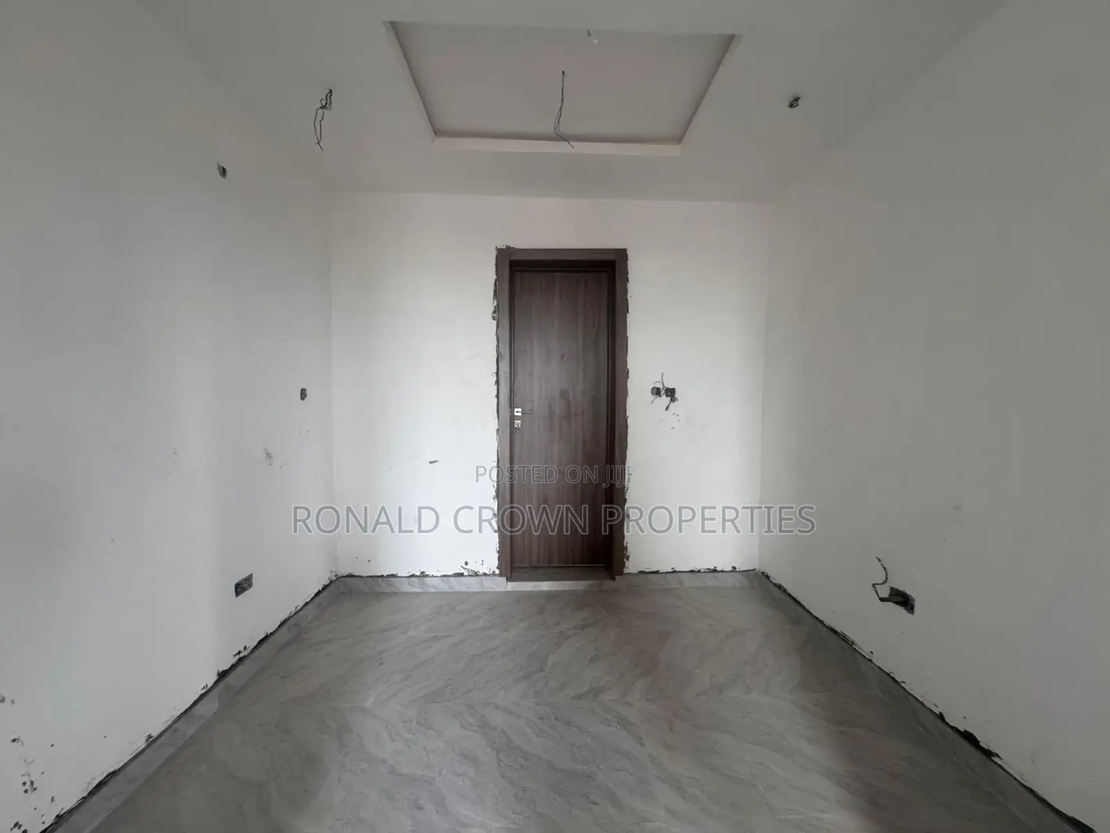4bdrm Duplex in Ogba for sale