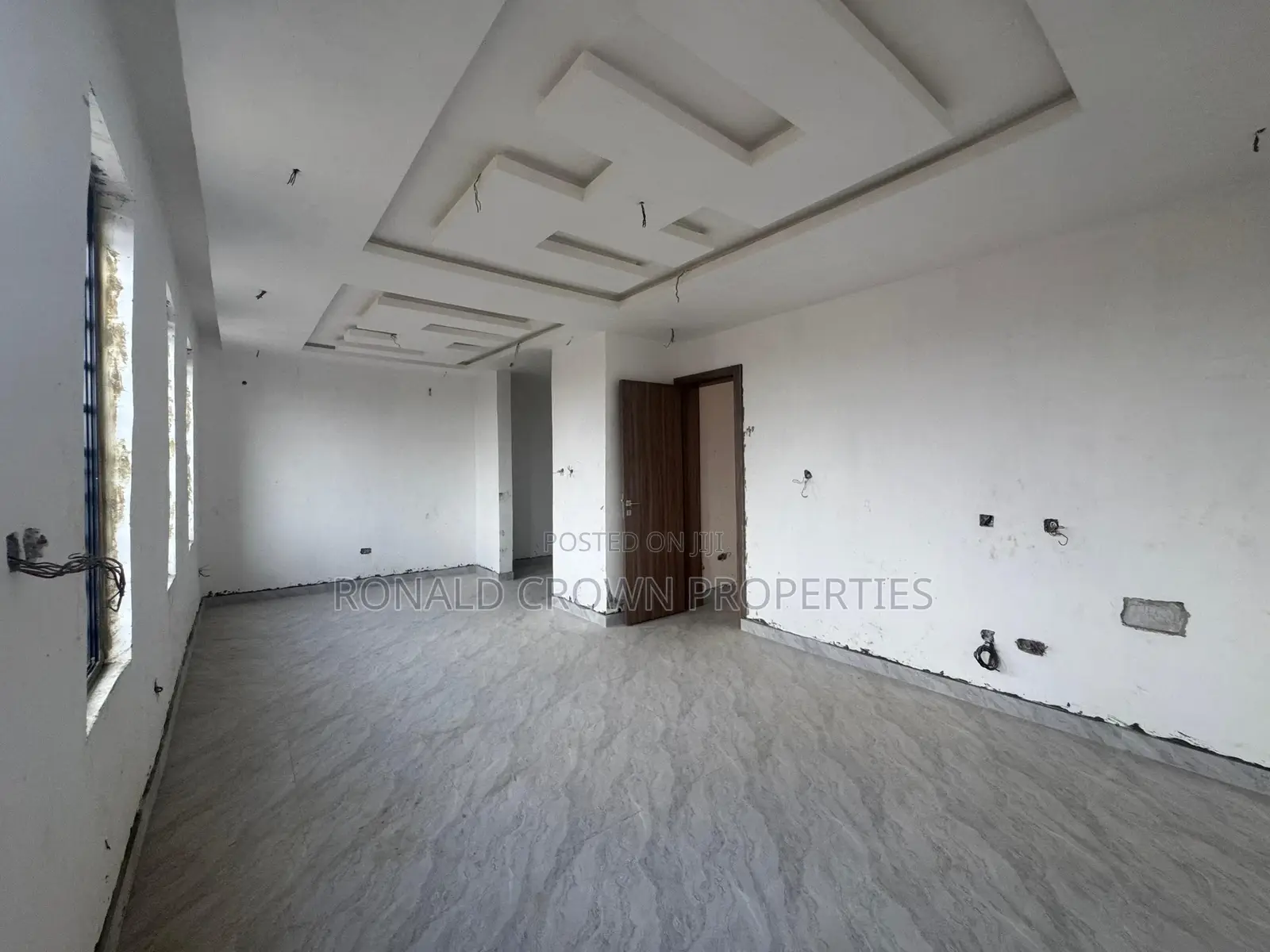 4bdrm Duplex in Ogba for sale
