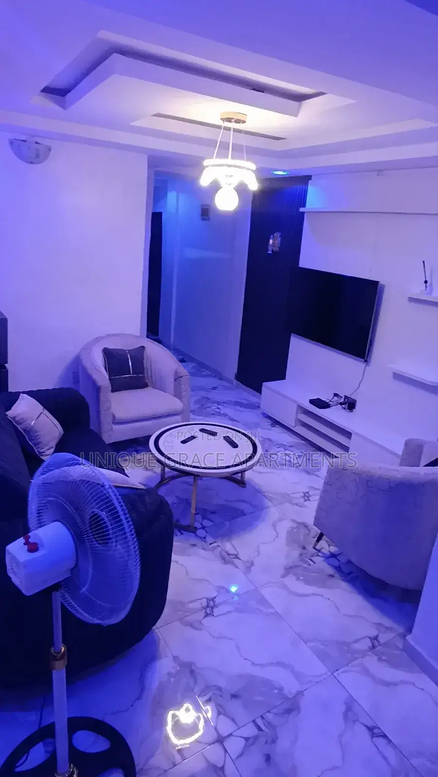 Cozy One Bedroom, 24/7 Light, Wifi, Ac, Netflix, Etc