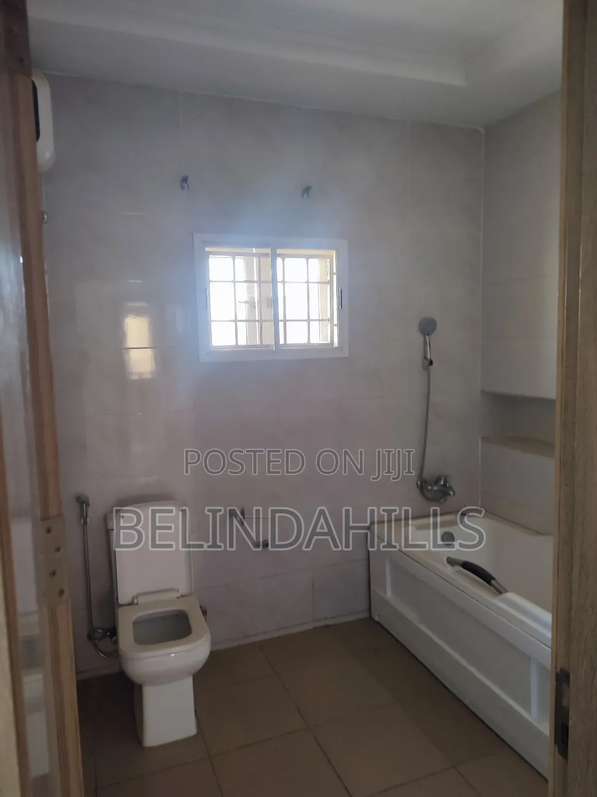4bdrm Townhouse / Terrace in Jahi for rent