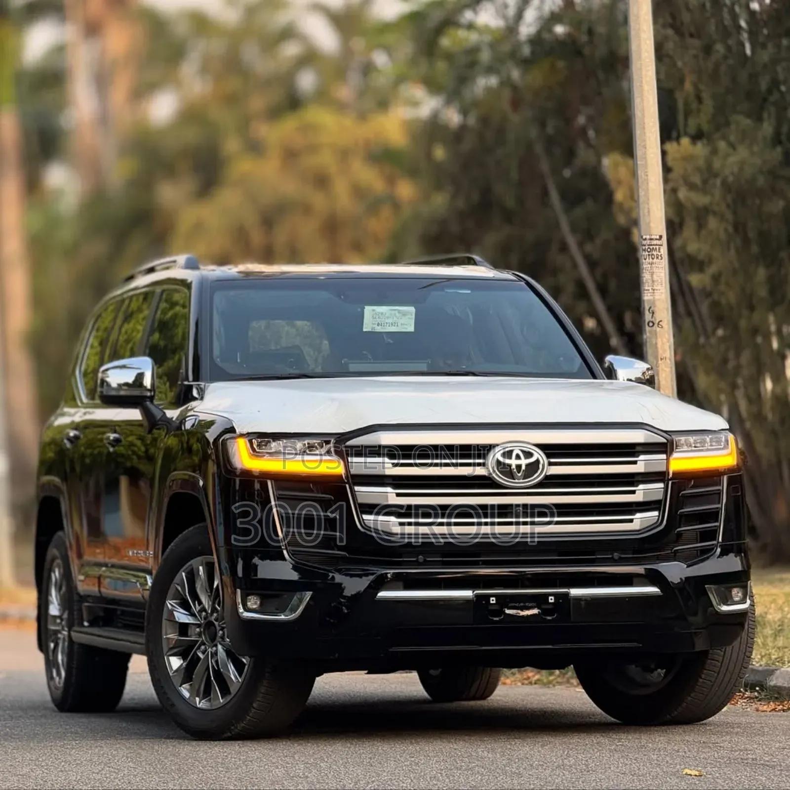 New Toyota Land Cruiser LC300 2025 Black