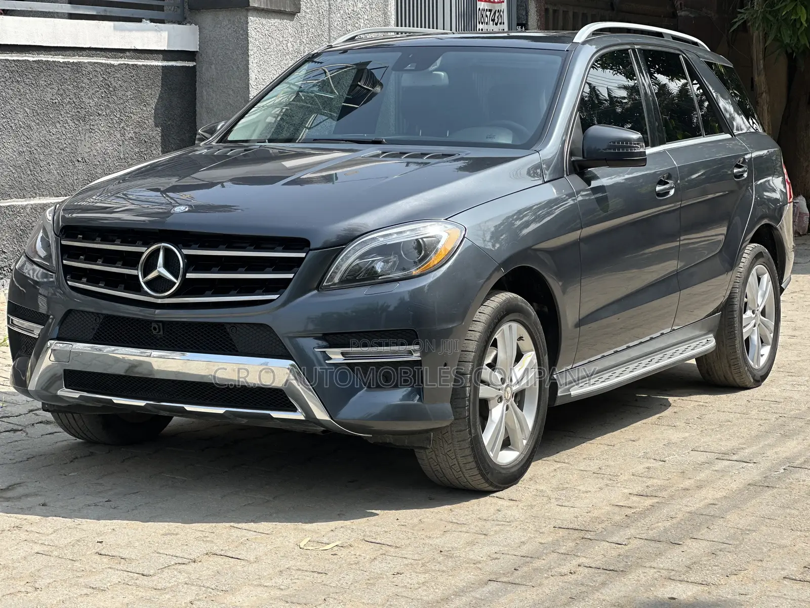 Mercedes-Benz M Class ML350 4dr SUV (3.5L 6cyl 7A) 2014 Gray