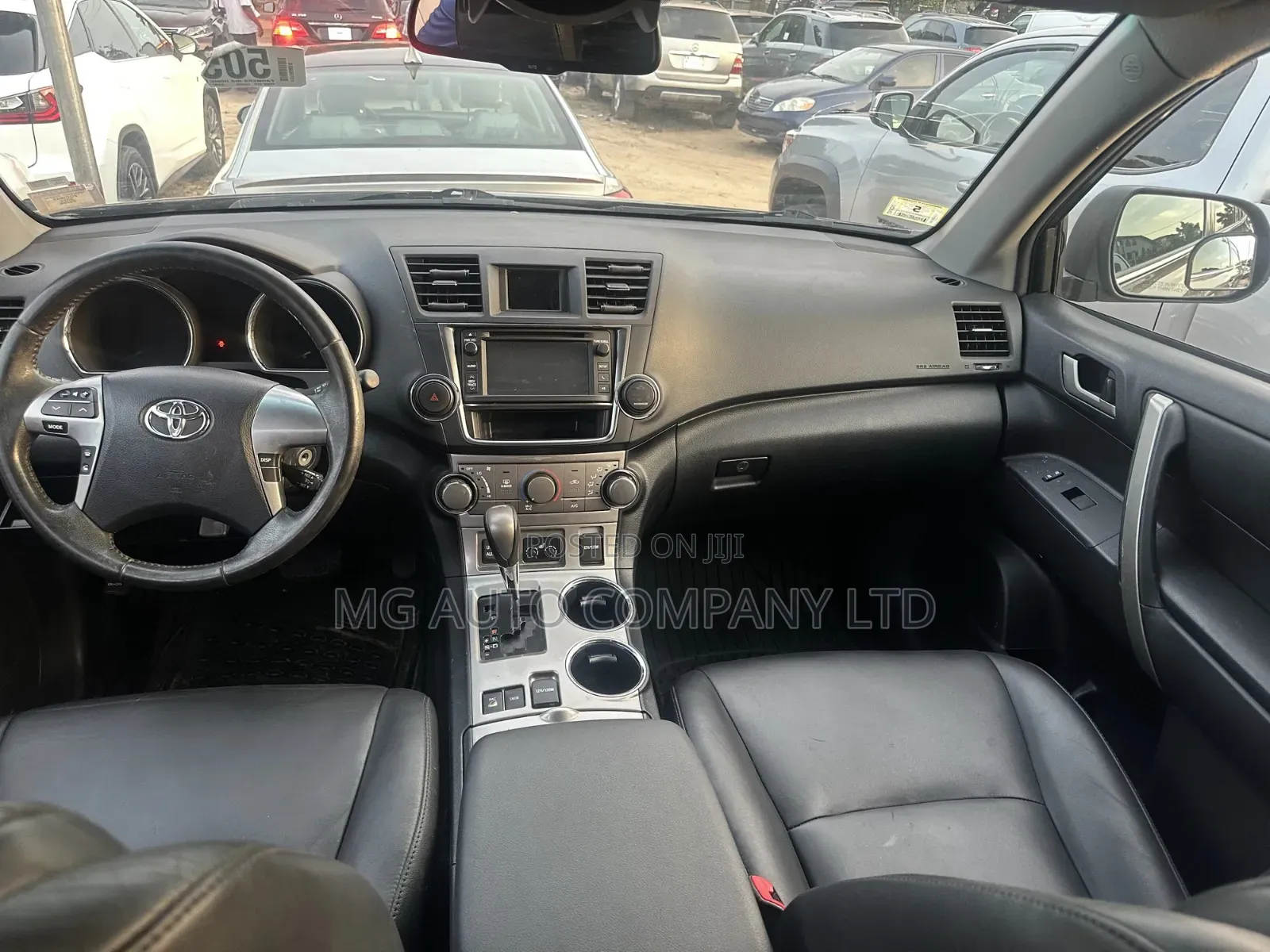 Toyota Highlander SE 3.5L 4WD 2013 Gray