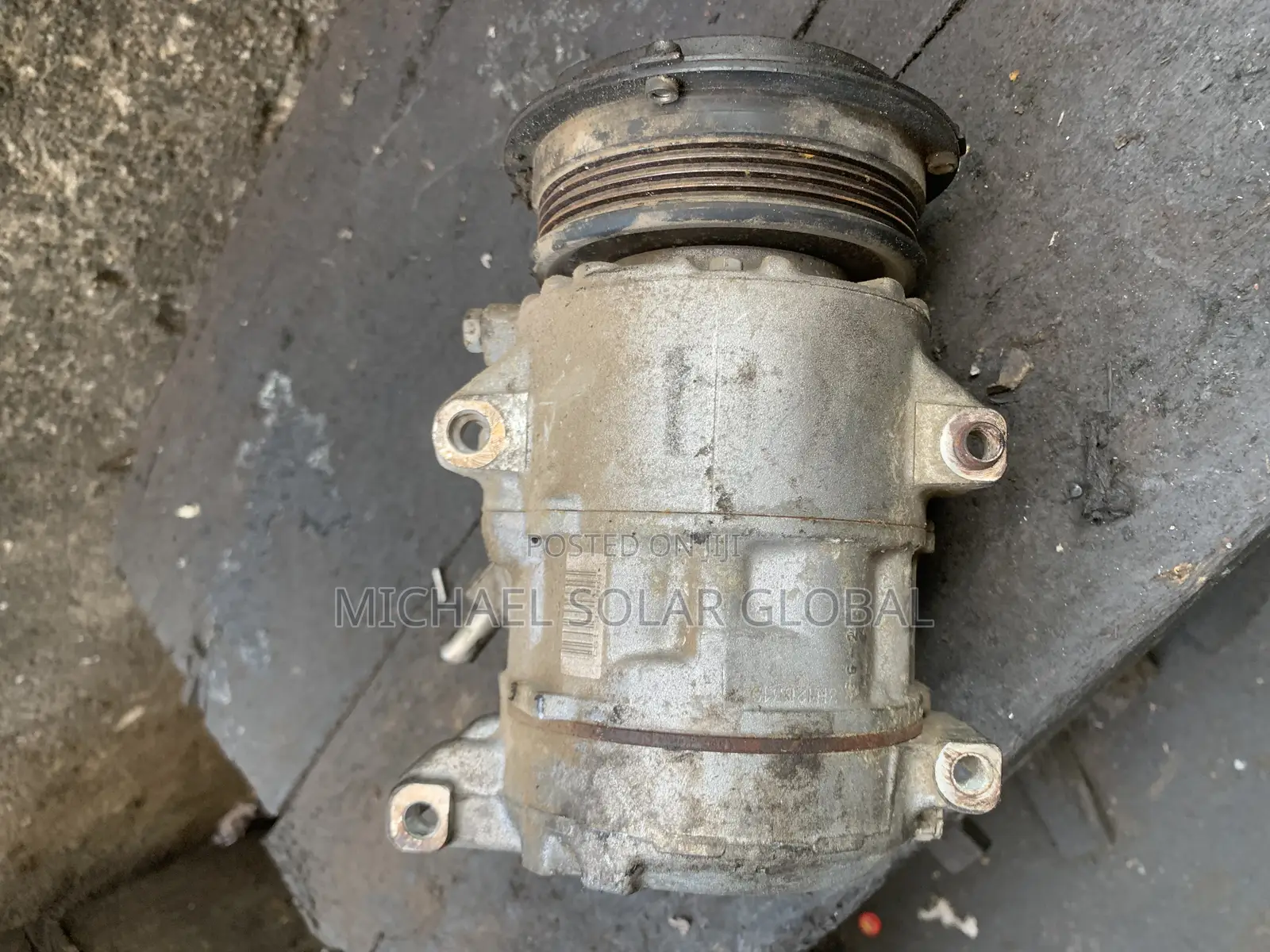 Camry 2.7 Hybrid a/C Compressor