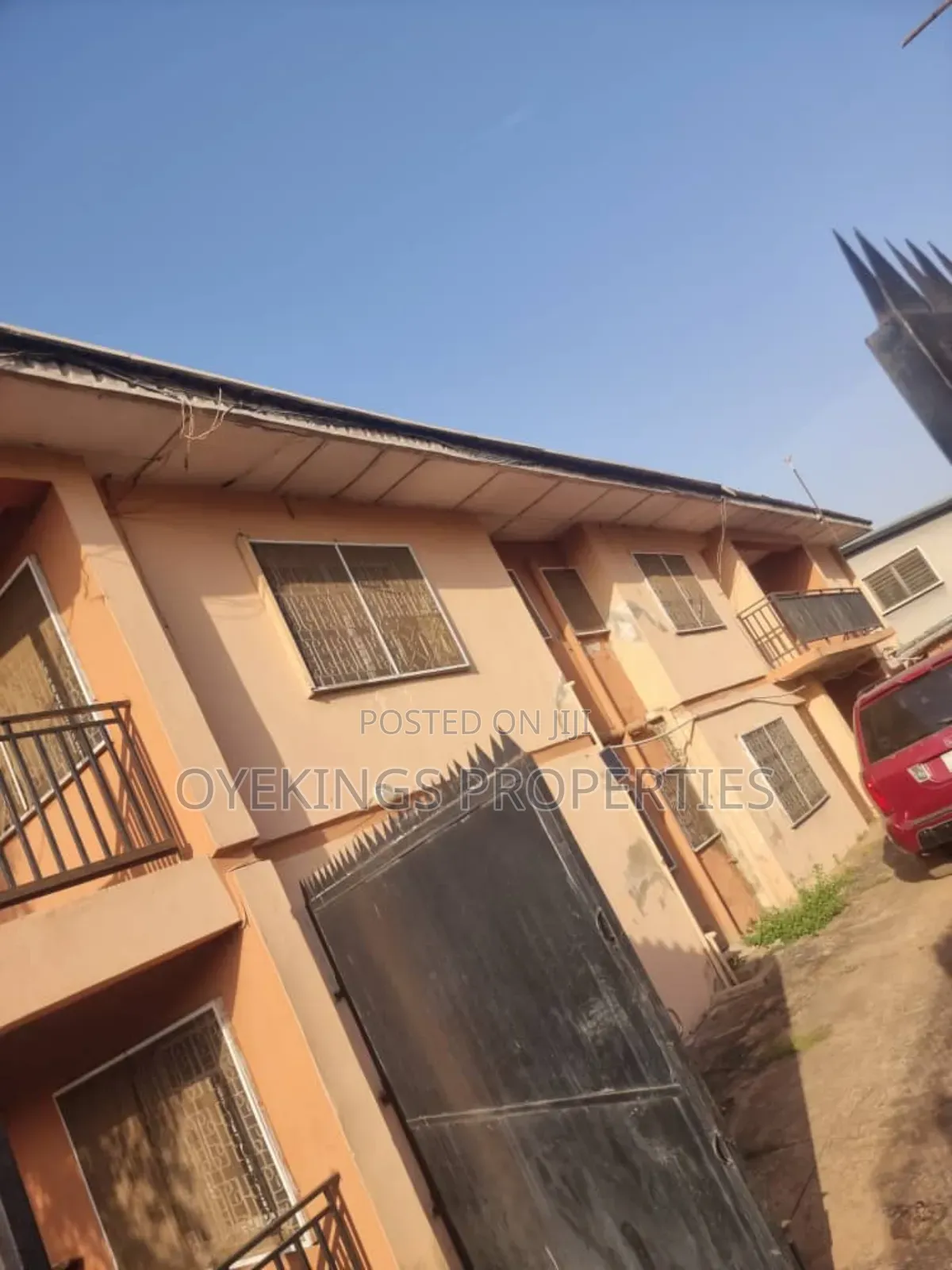 3bdrm Block of Flats in Orita Challenge, Akala Express for sale
