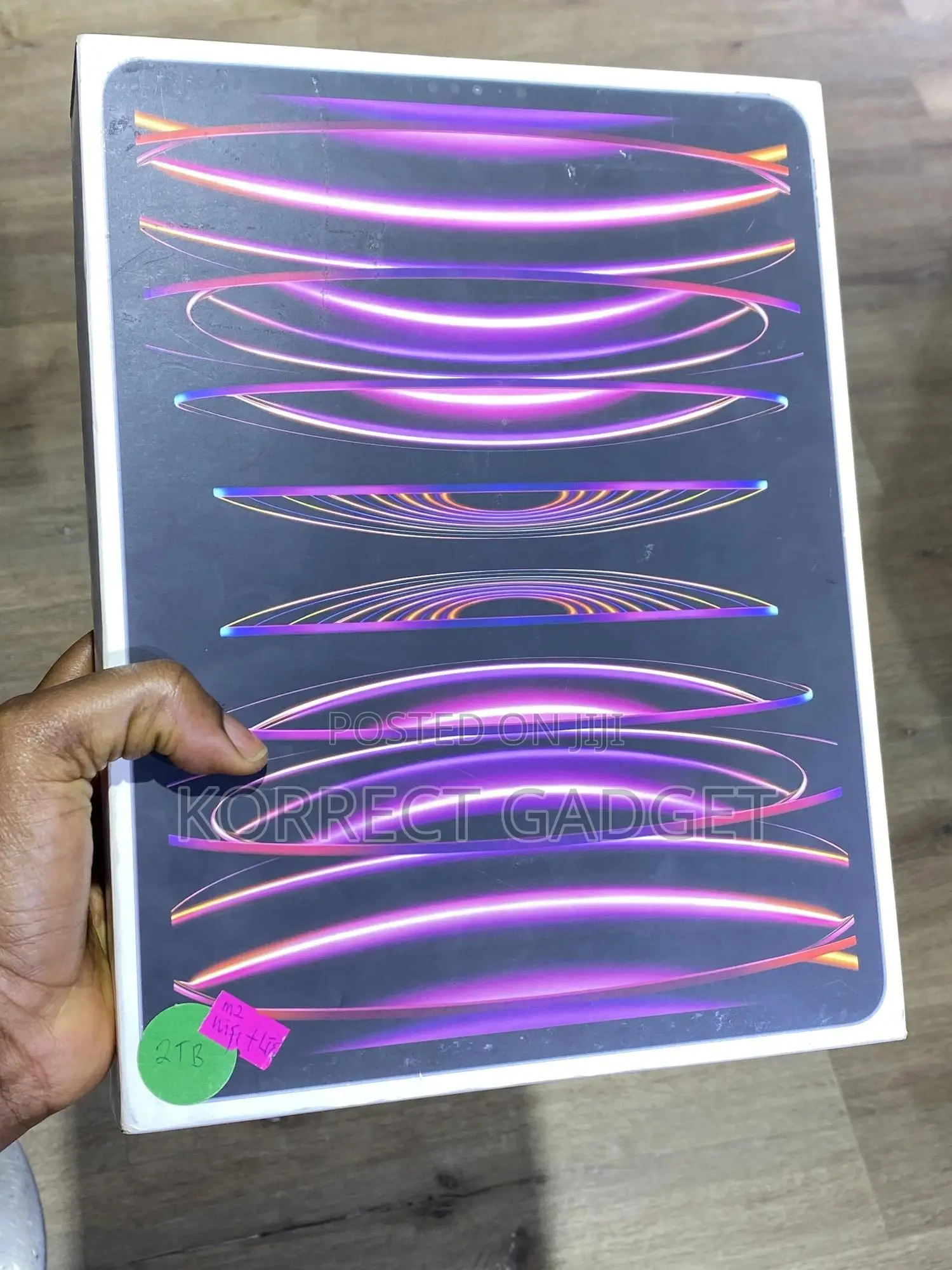 New Apple iPad Pro 12.9 (2022) 2 TB Gray
