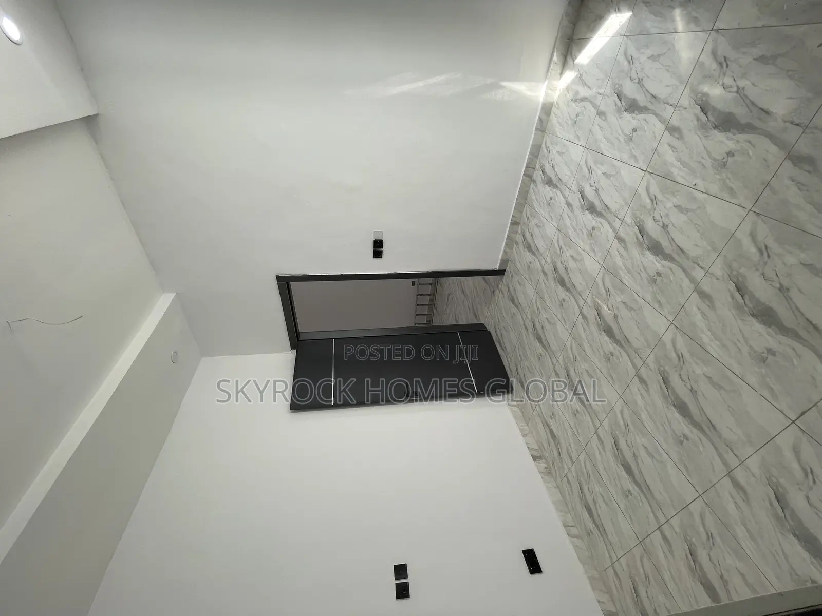 4bdrm Duplex in Ikota Villa for sale
