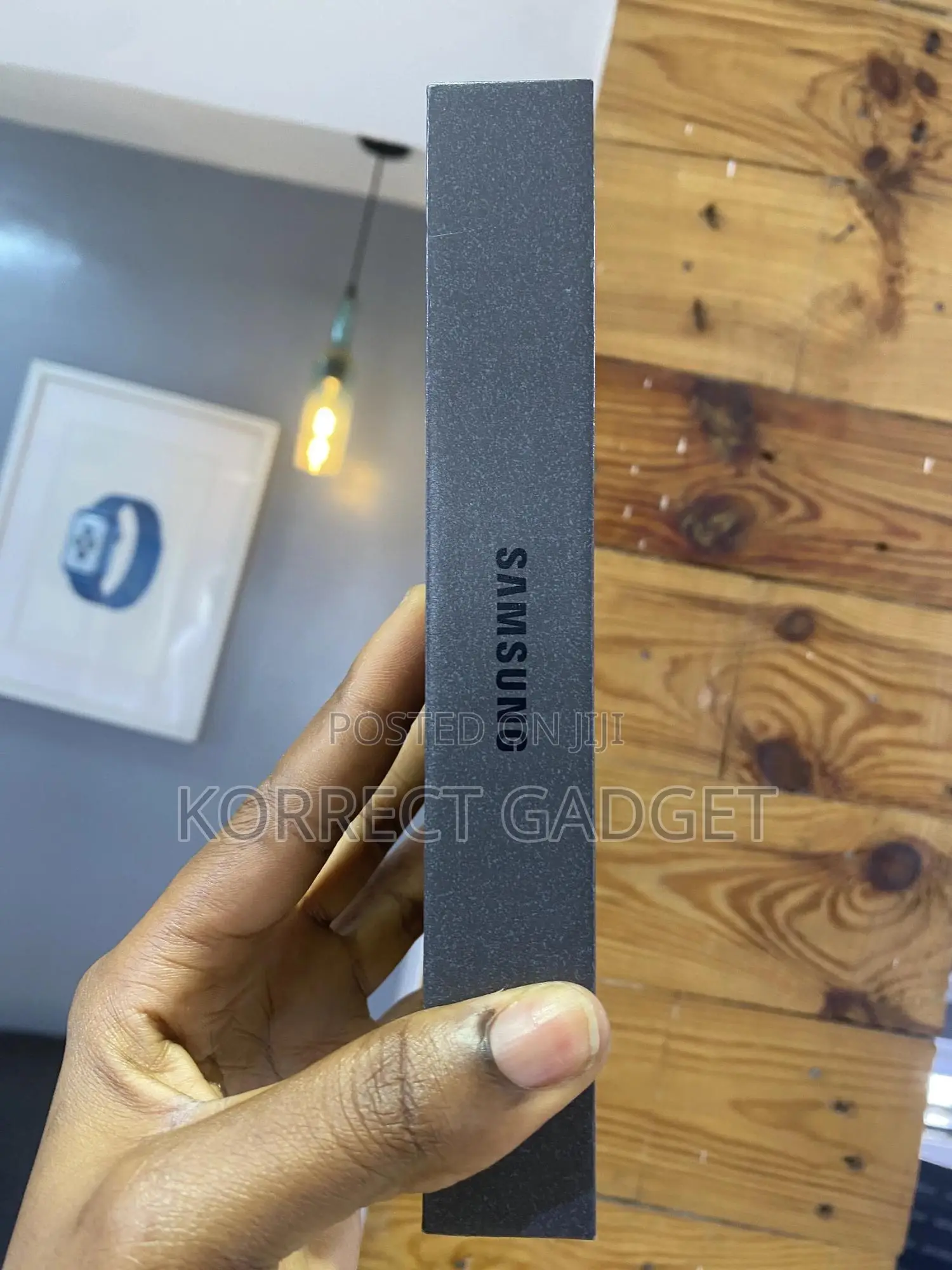 New Samsung Galaxy Z Flip7 256 GB Red