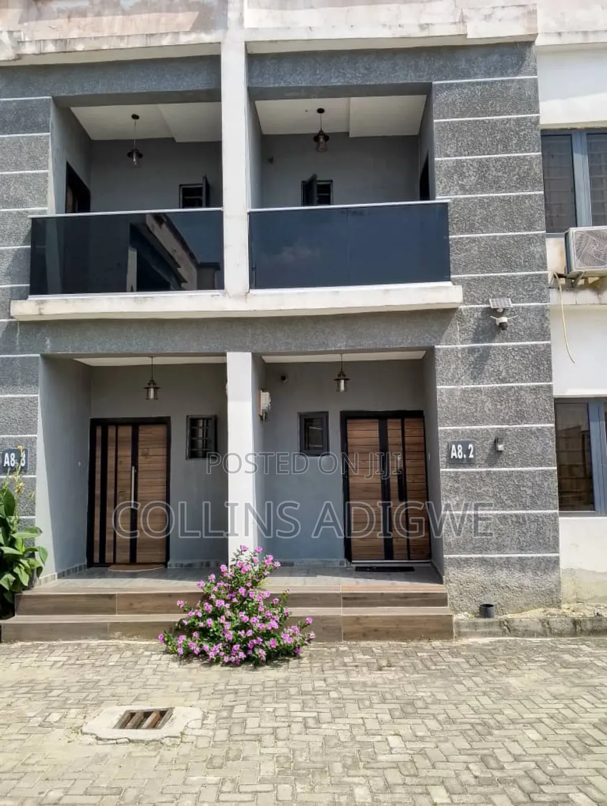 Furnished 2bdrm Duplex in Pinneck Estate for rent