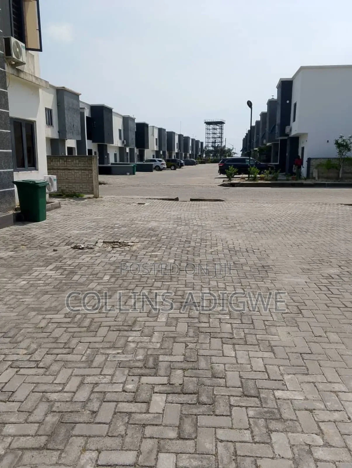 Furnished 2bdrm Duplex in Pinneck Estate for rent