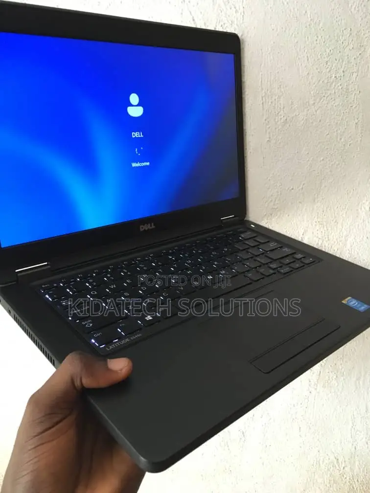 Laptop Dell Latitude 5450 8GB Intel Core I5 SSD 256GB