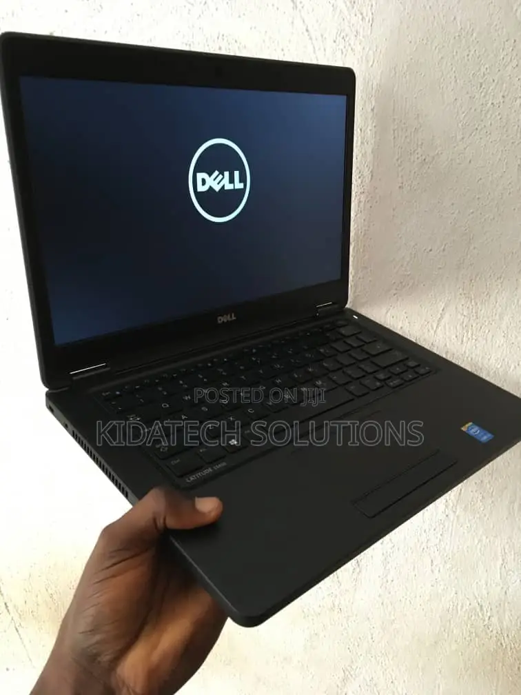 Laptop Dell Latitude 5450 8GB Intel Core I5 SSD 256GB