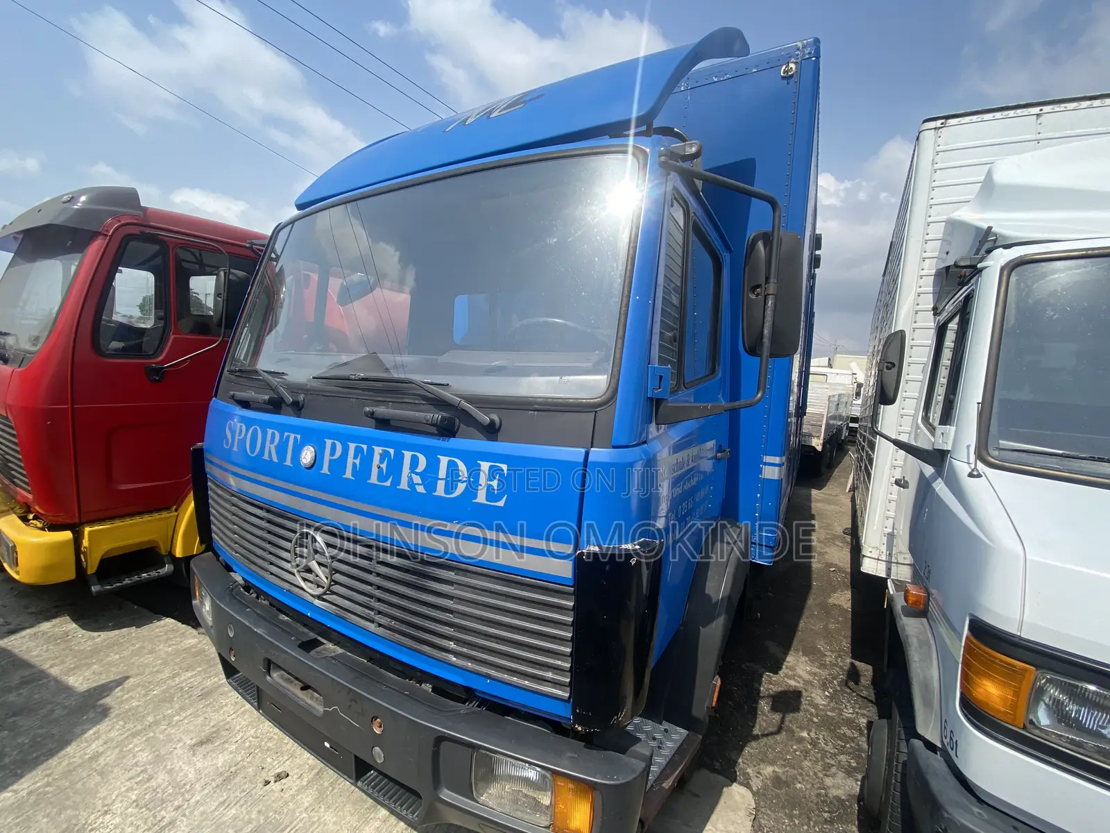 Mercedes Benz 814 Containerbody