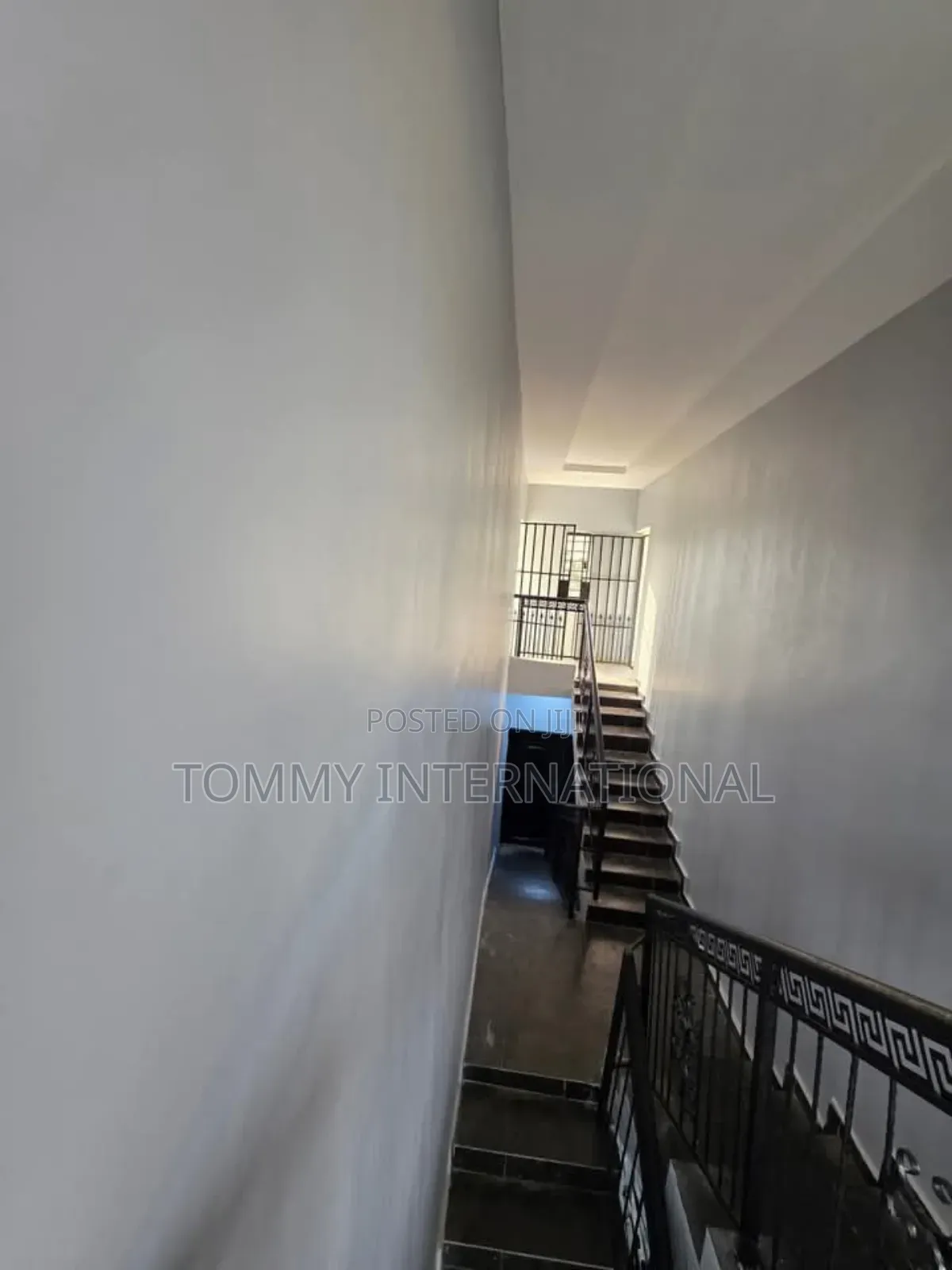2bdrm Block of Flats in Port-Harcourt for rent