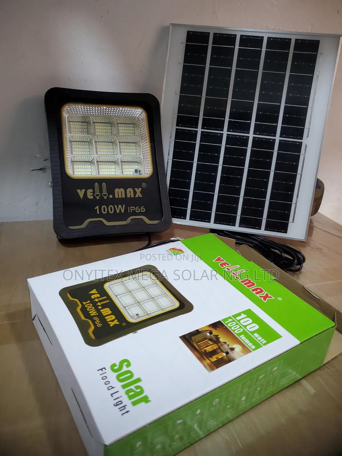 Vellmax Solar Flood Light 100watts