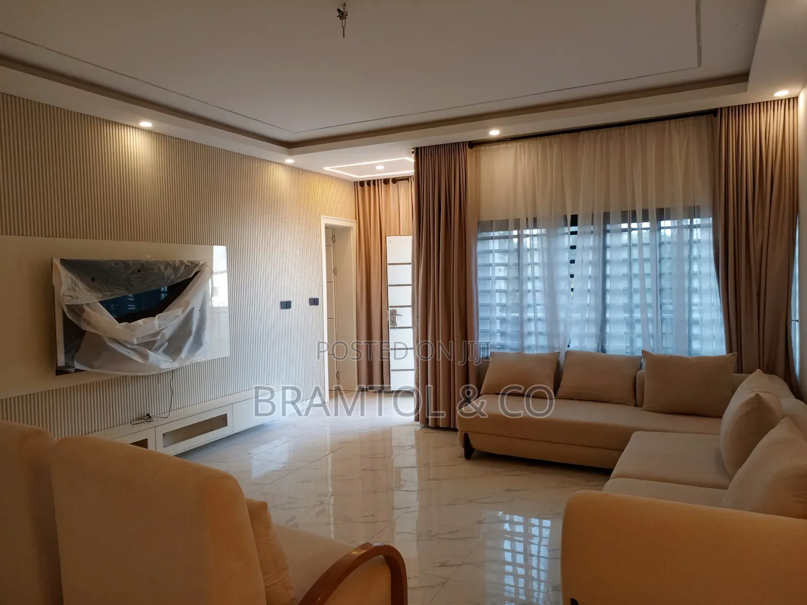 2bdrm Block of Flats in Maitama for rent
