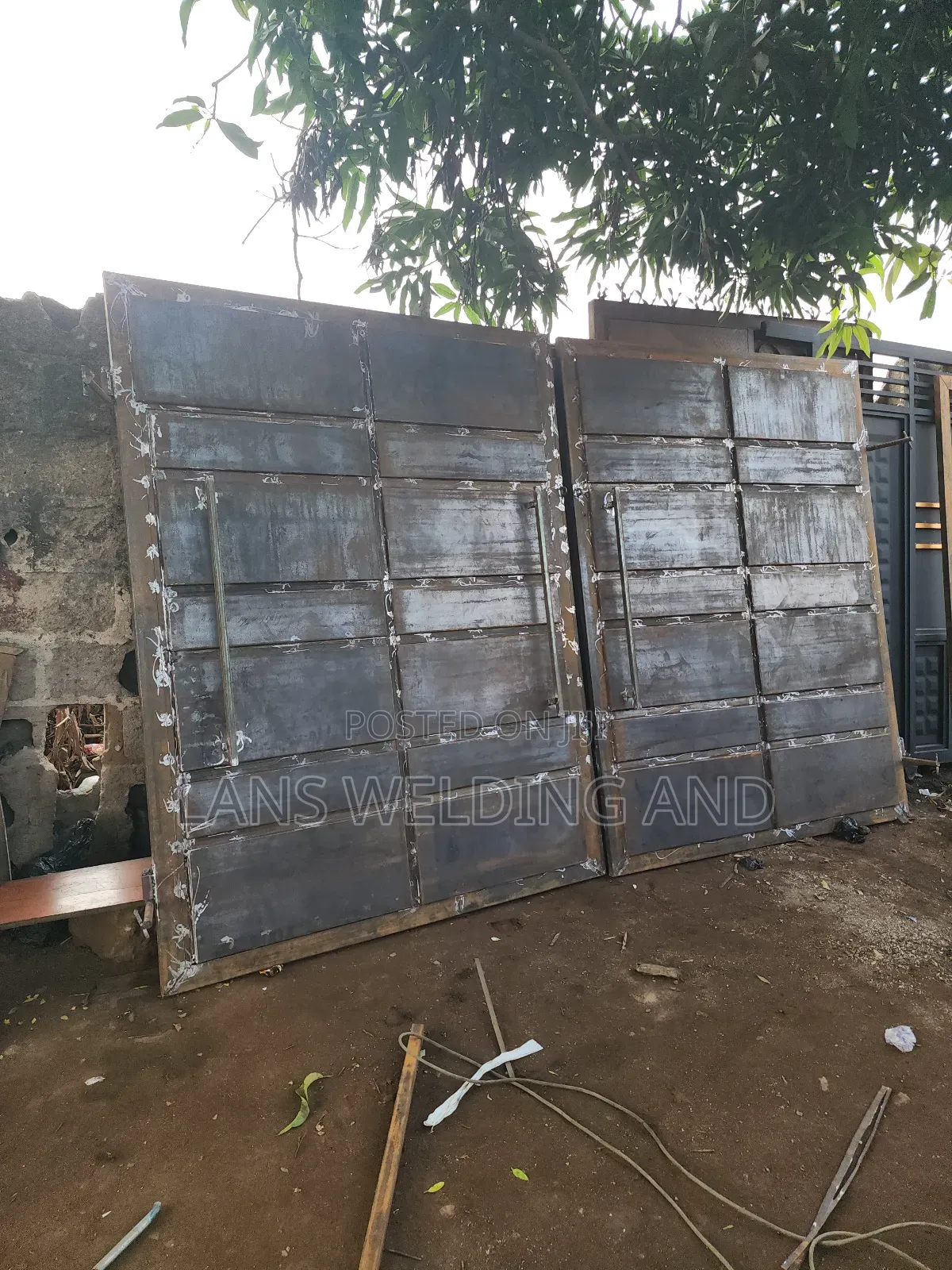 Simple Design Gate