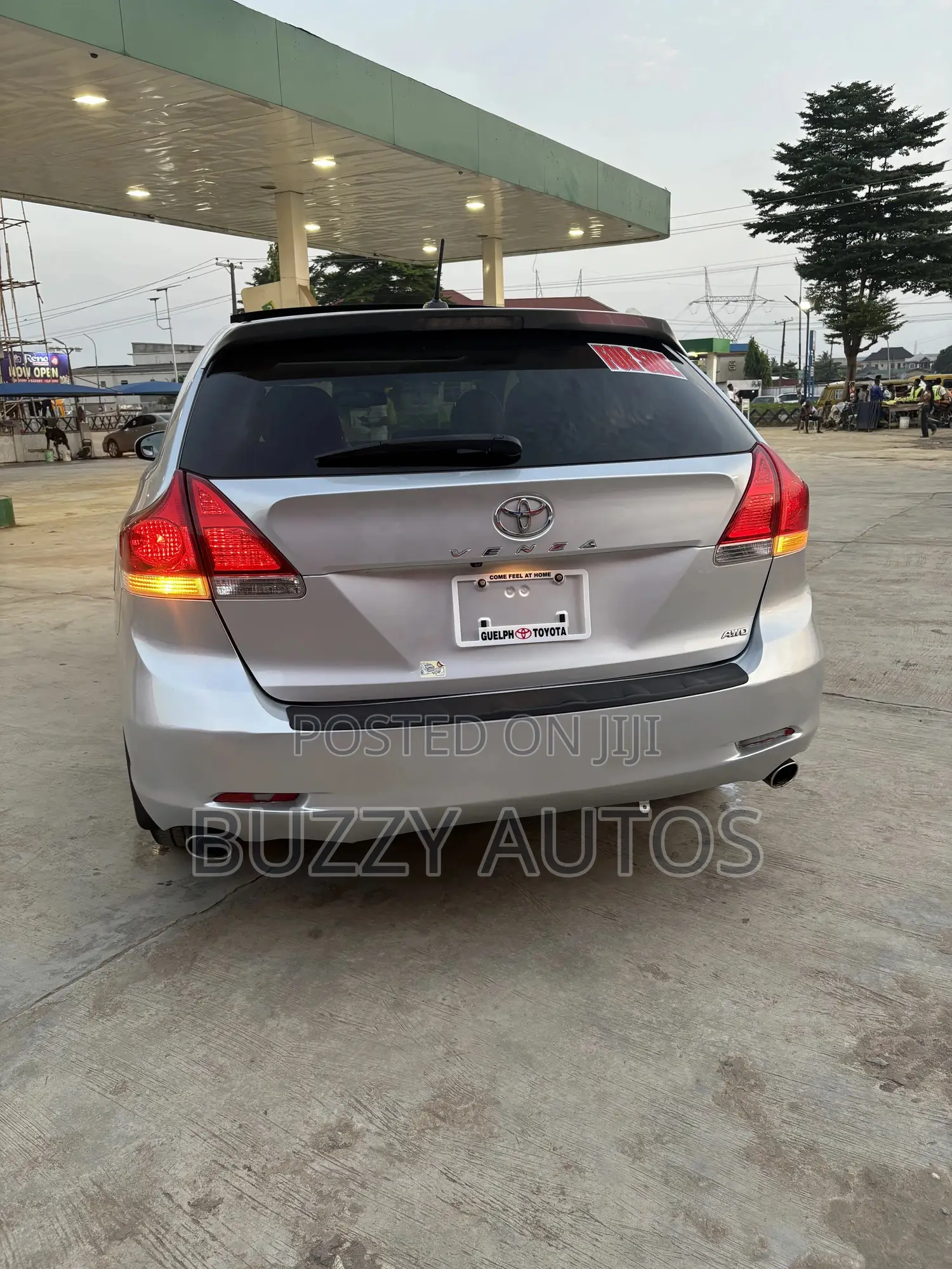 Toyota Venza AWD 2011 Silver